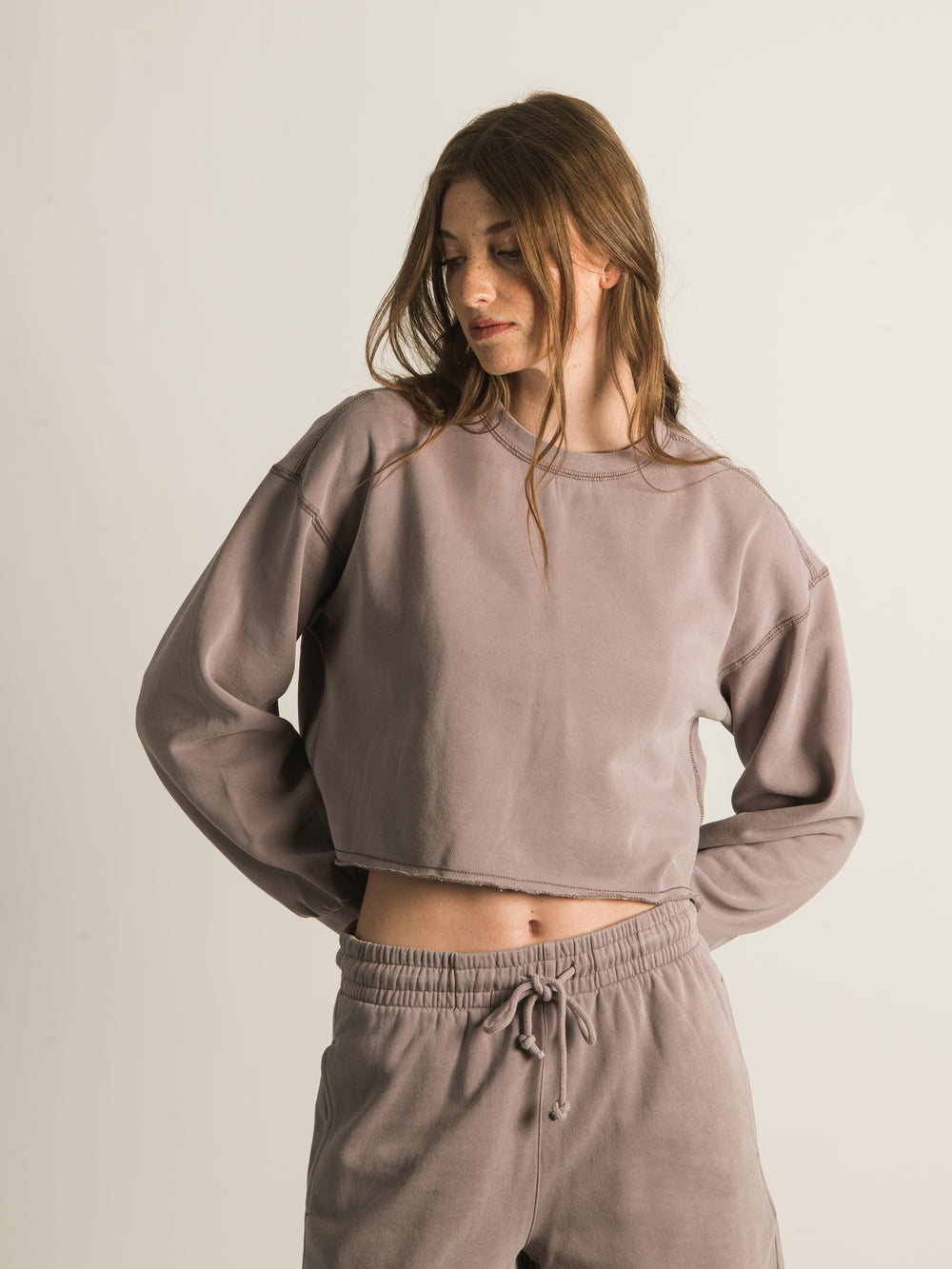 HARLOW GISELLE CROPPED CREW - CLEARANCE