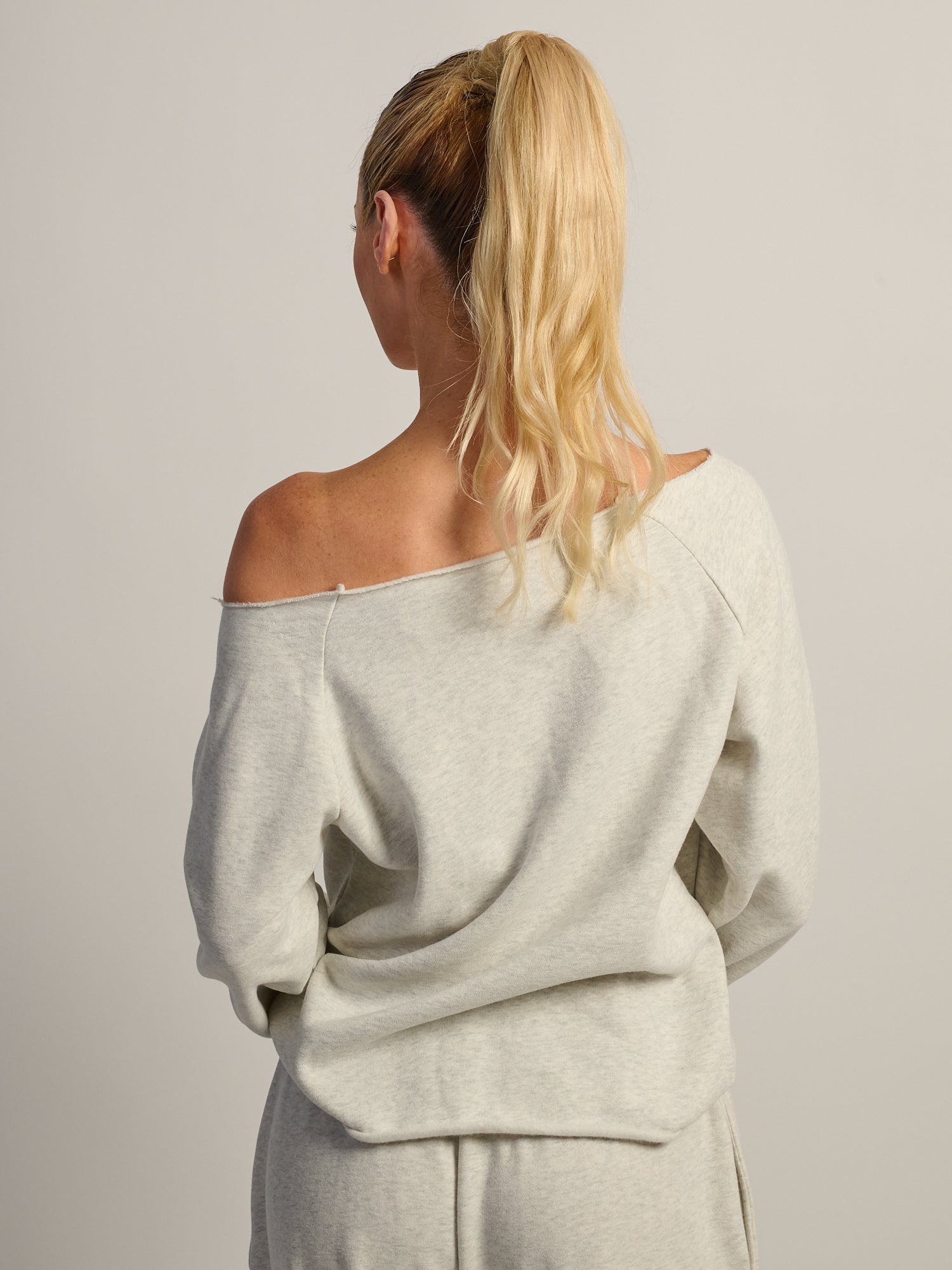 HARLOW ALEX OVER-THE-SHOULDER - HEATHER CLOUD