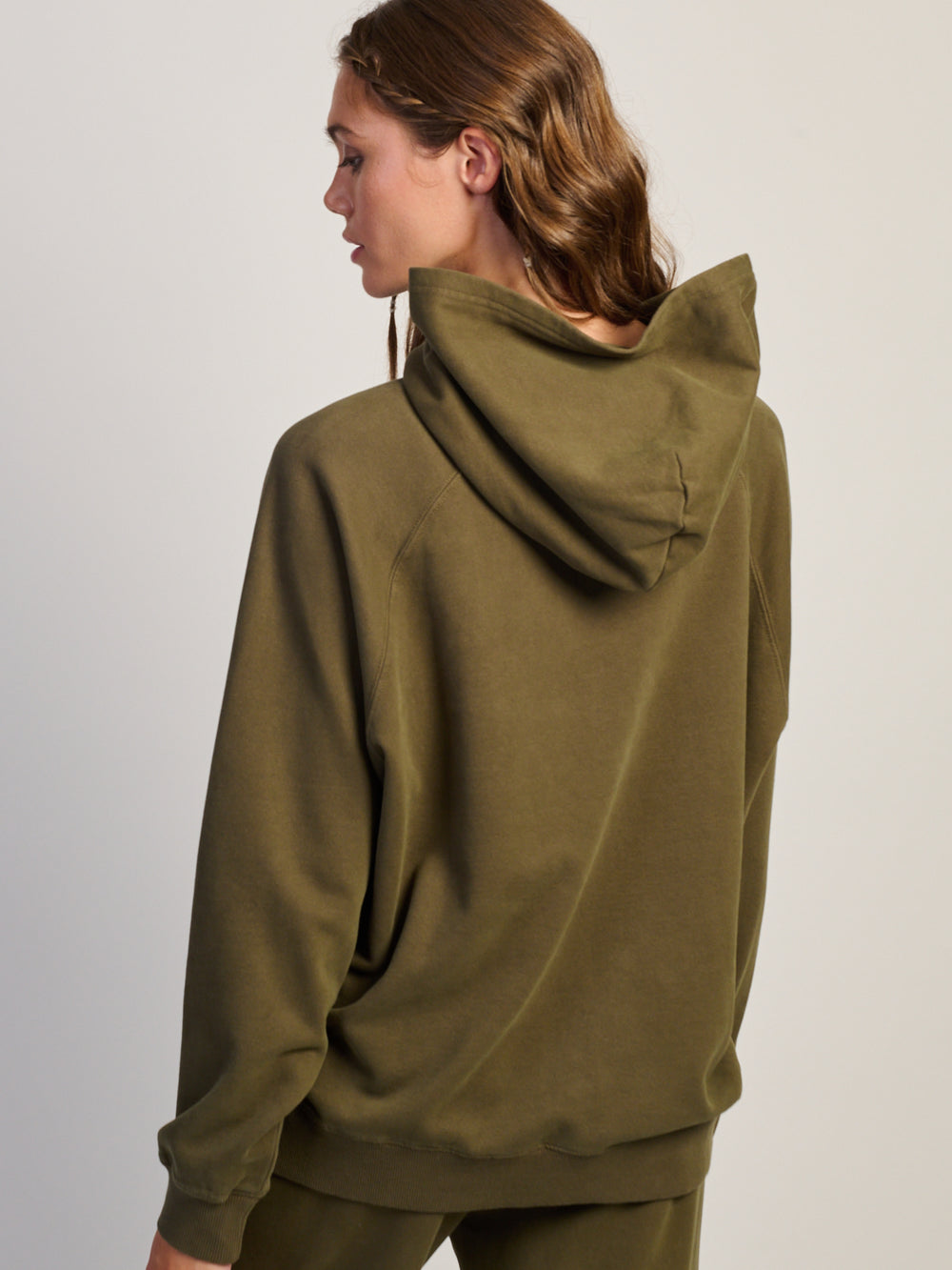 HARLOW CLOUD HOODIE - OLIVE