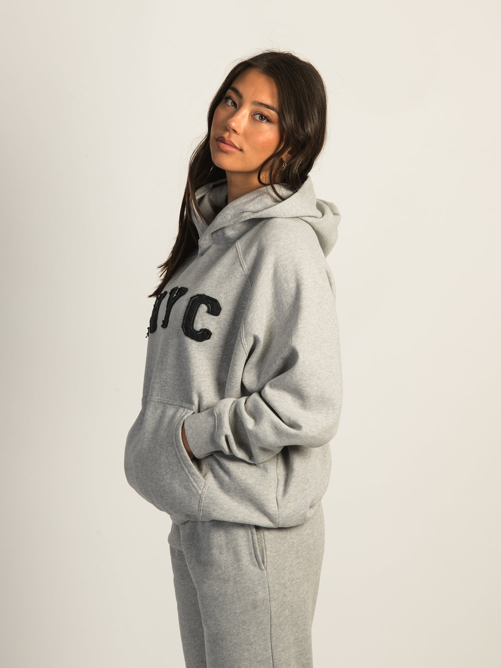 HARLOW CLOUD APPLIQUE HOODIE - NYC