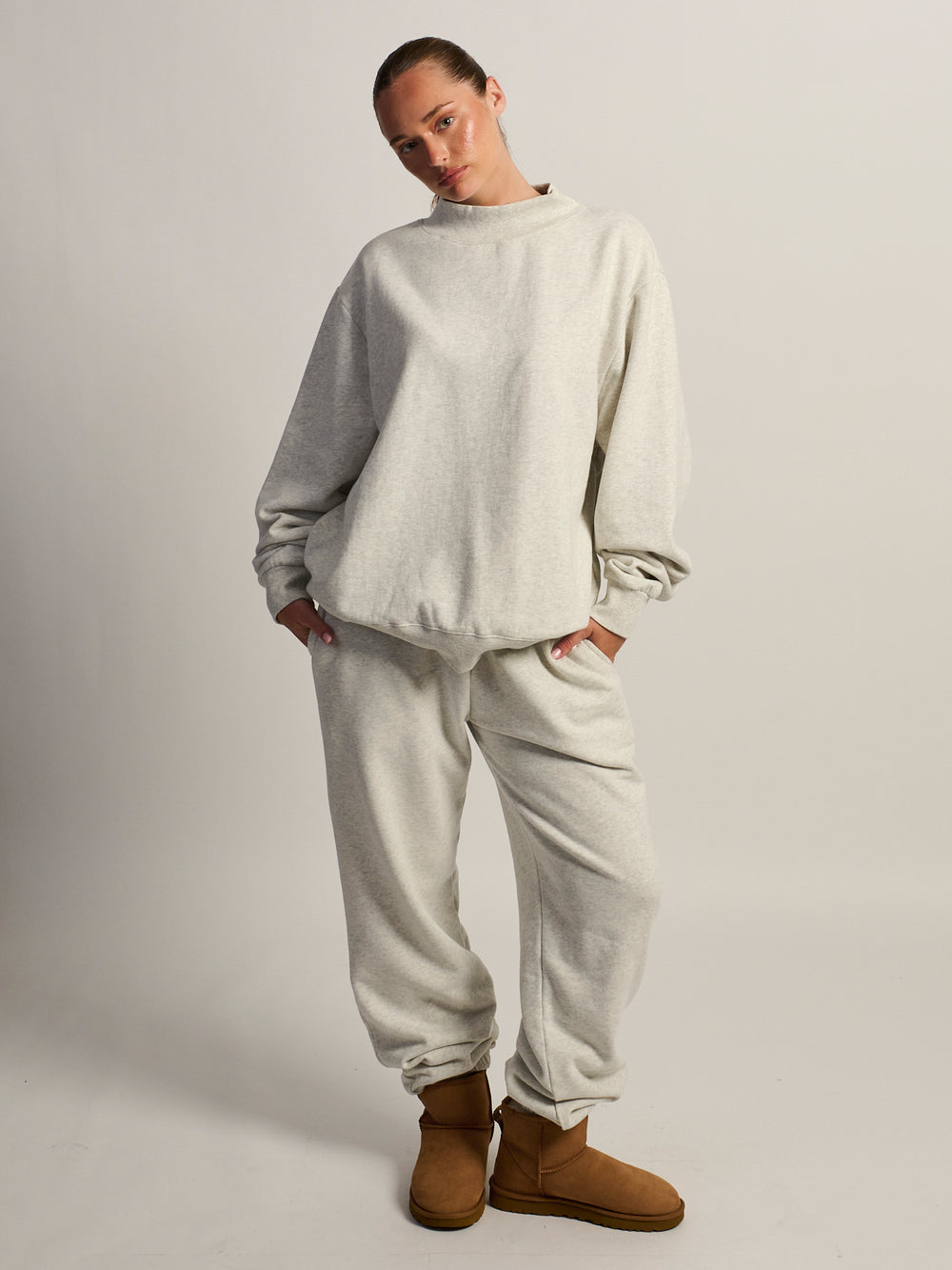 HARLOW MILES MOCKNECK - NUAGE