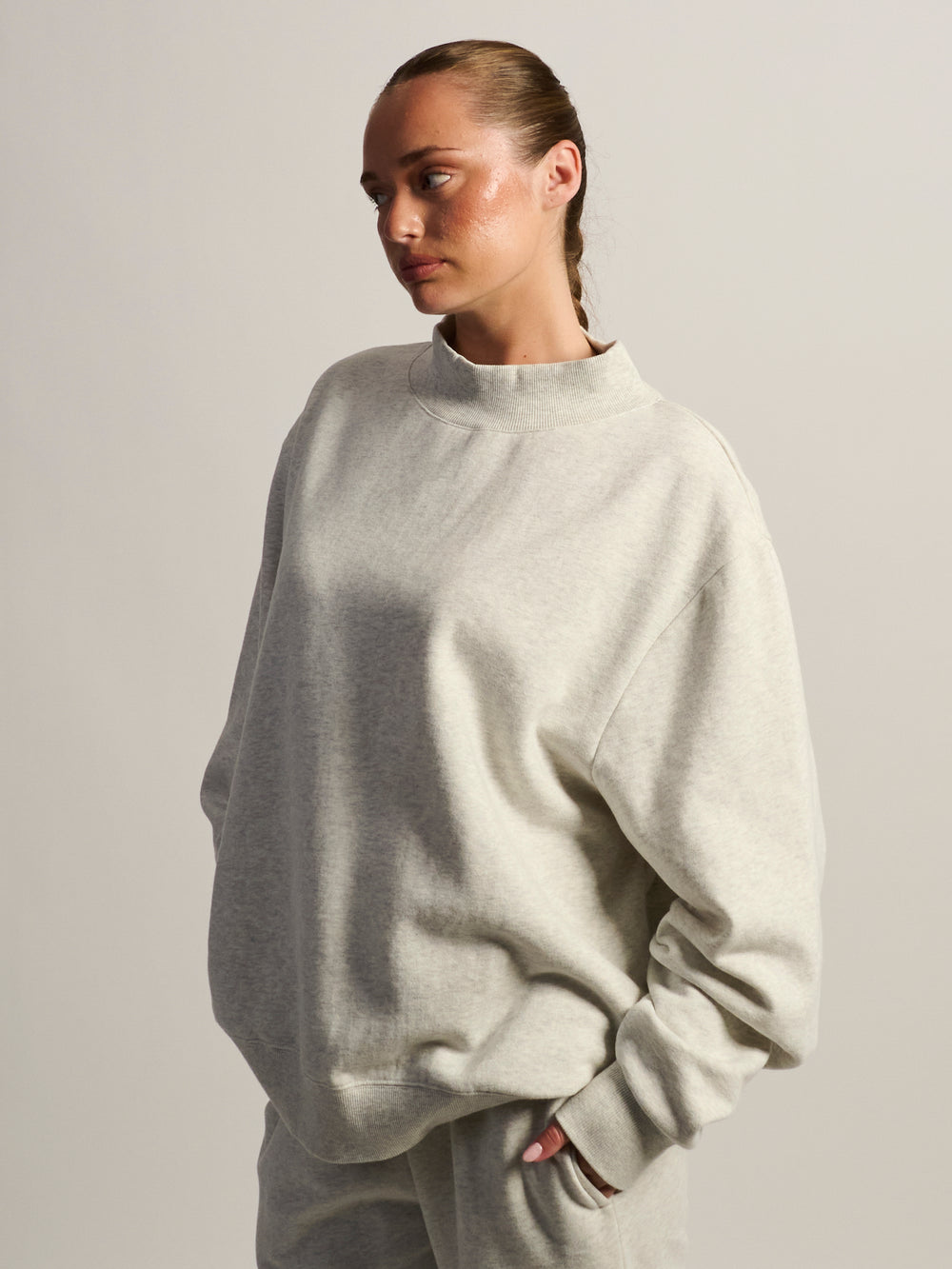 HARLOW MILES MOCKNECK - NUAGE