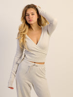 HARLOW GIA WRAP SWEATER MELANGE - CLOUD