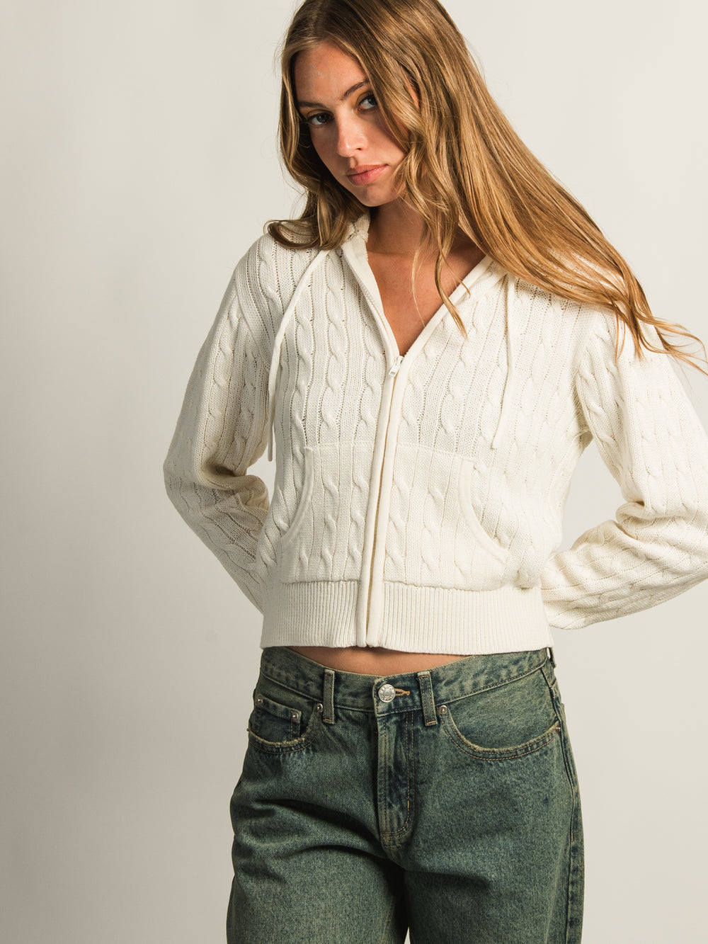 HARLOW MAUDE CABLE KNIT ZIP-UP - OFF WHITE