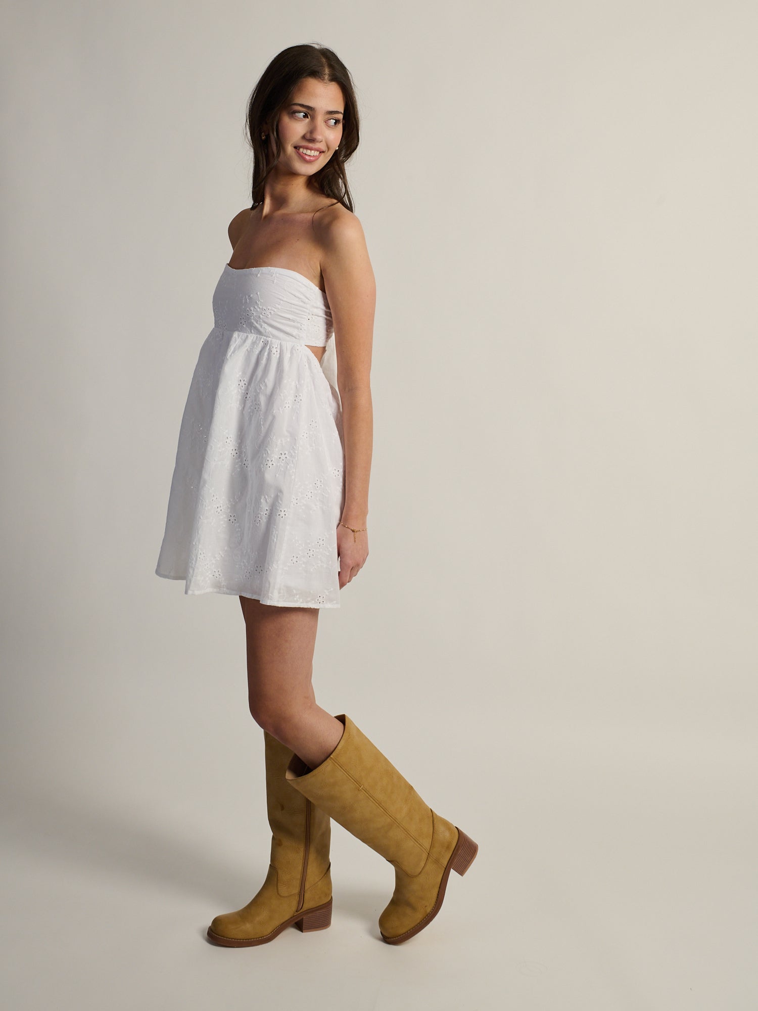 ROBE HARLOW JUNE - EYELETTE BLANC