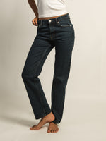 HARLOW MID-RISE STRAIGHT JEAN