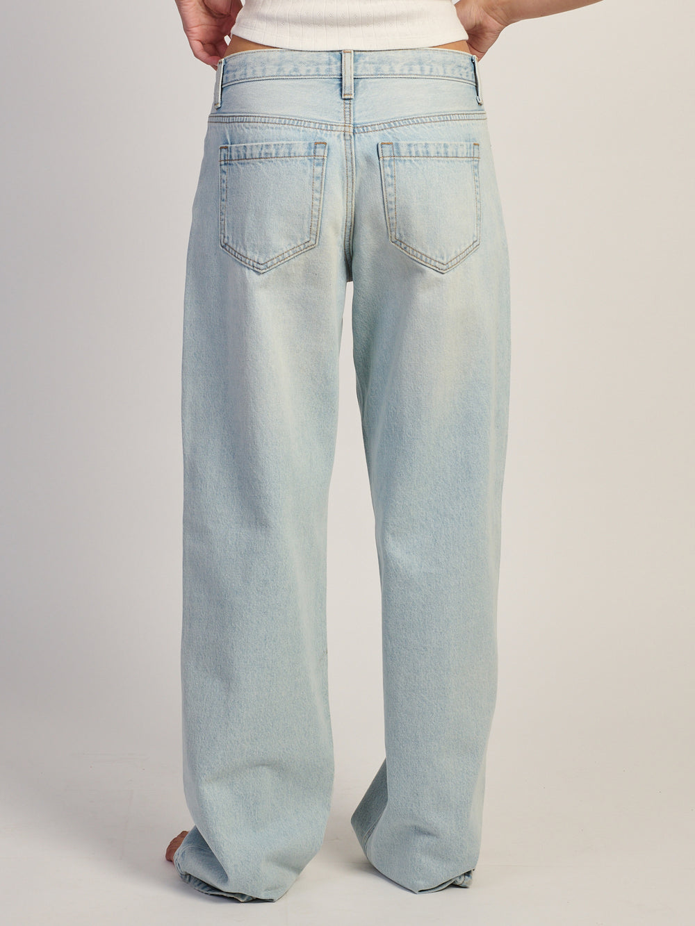 HARLOW BAGGY BOYFRIEND JEAN-TIE TWIST