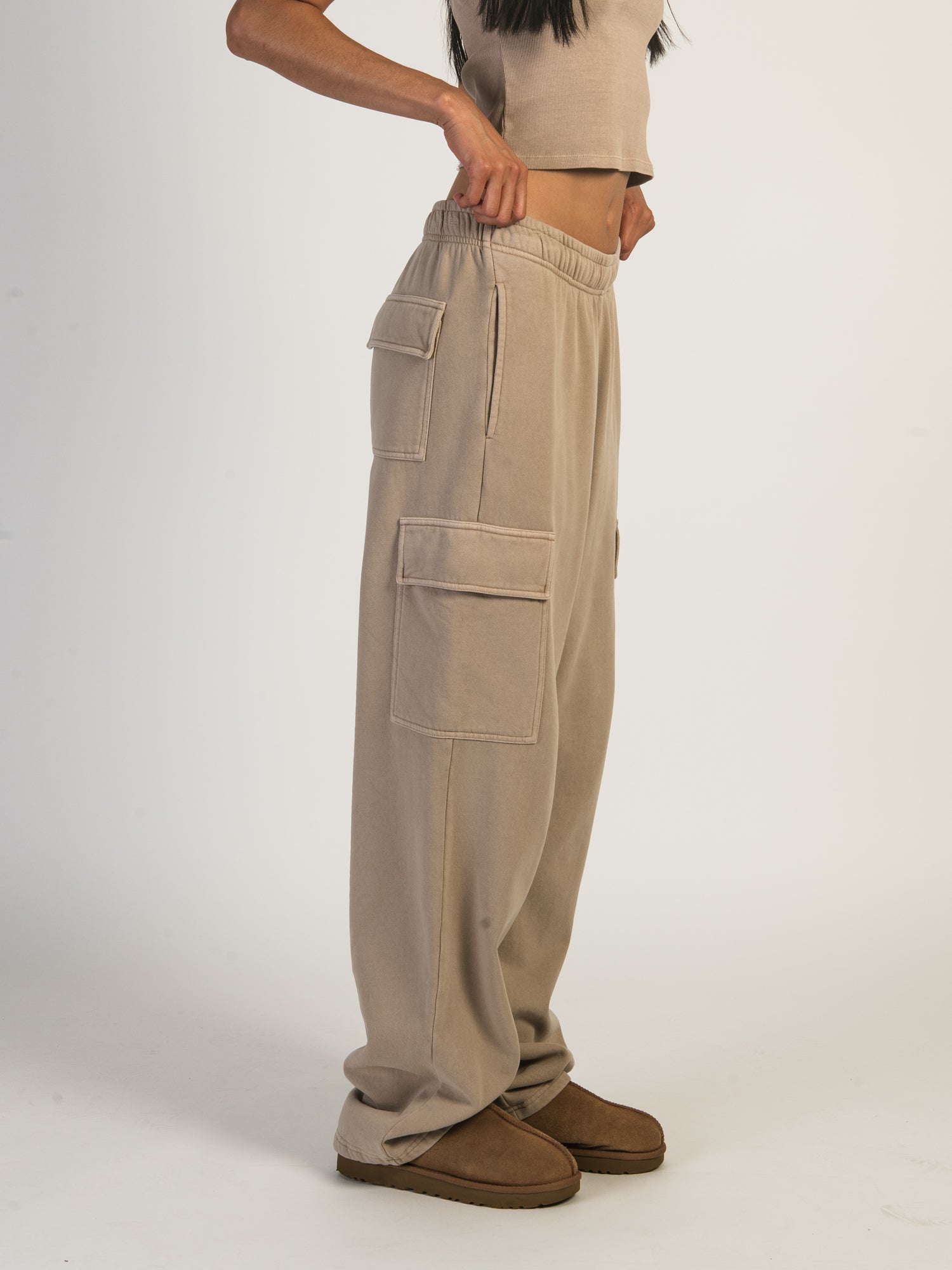 Andi deals cargo sweatpants