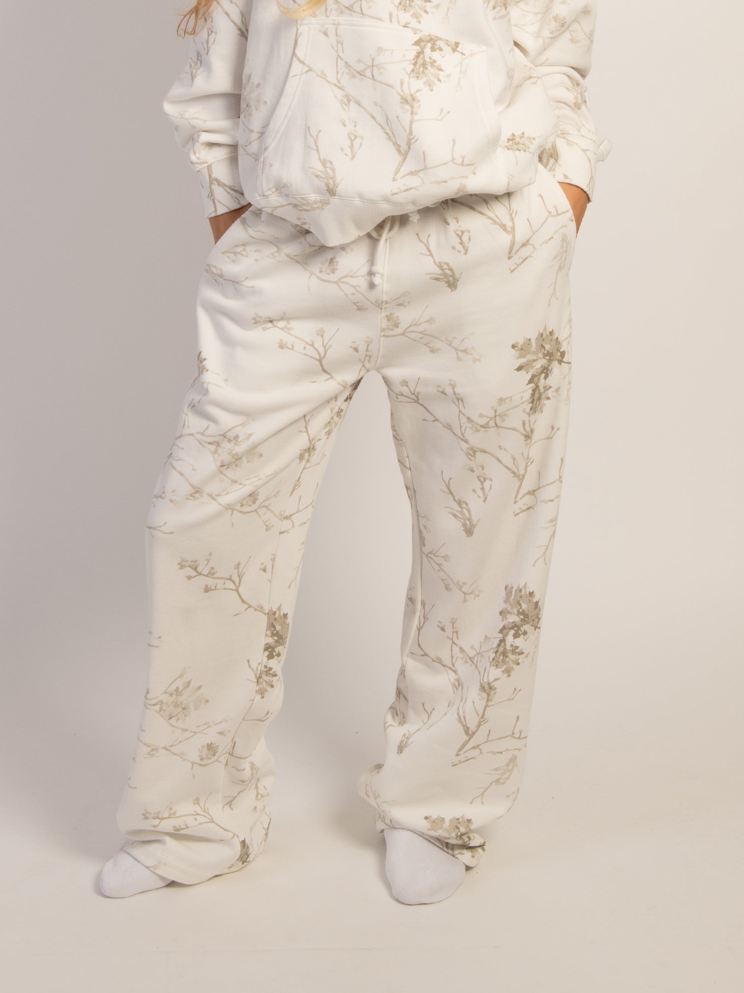 HARLOW STELLA STRT LEG SWEATPANT- CAMO