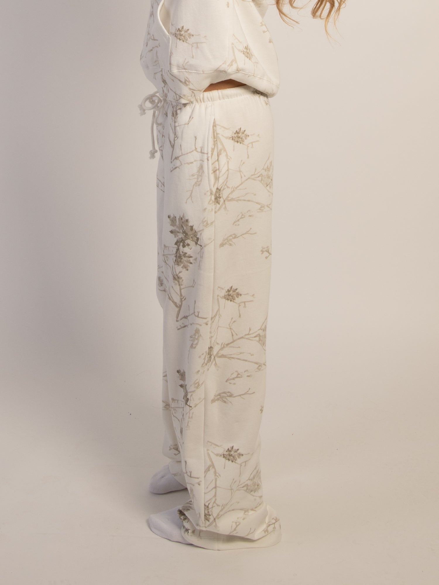 HARLOW STELLA STRT LEG SWEATPANT- CAMO