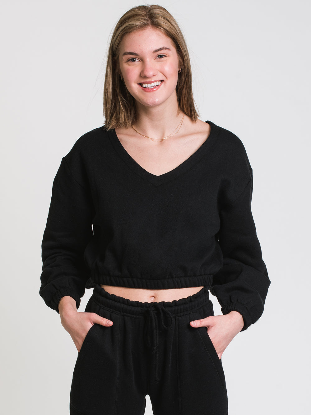 HARLOW KAILAH V-NECK SWEATSHIRT - CLEARANCE