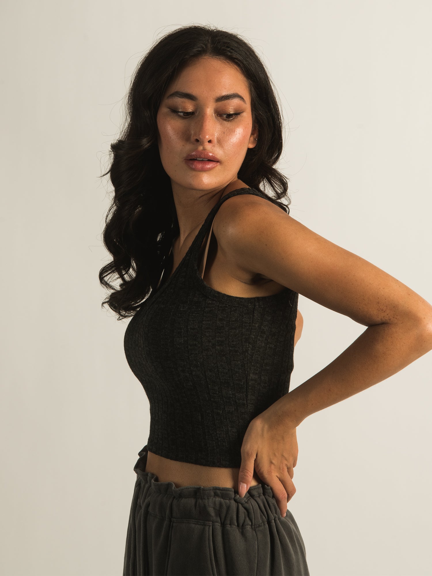 HARLOW RIBBED VNECK TANK TOP - CLEARANCE