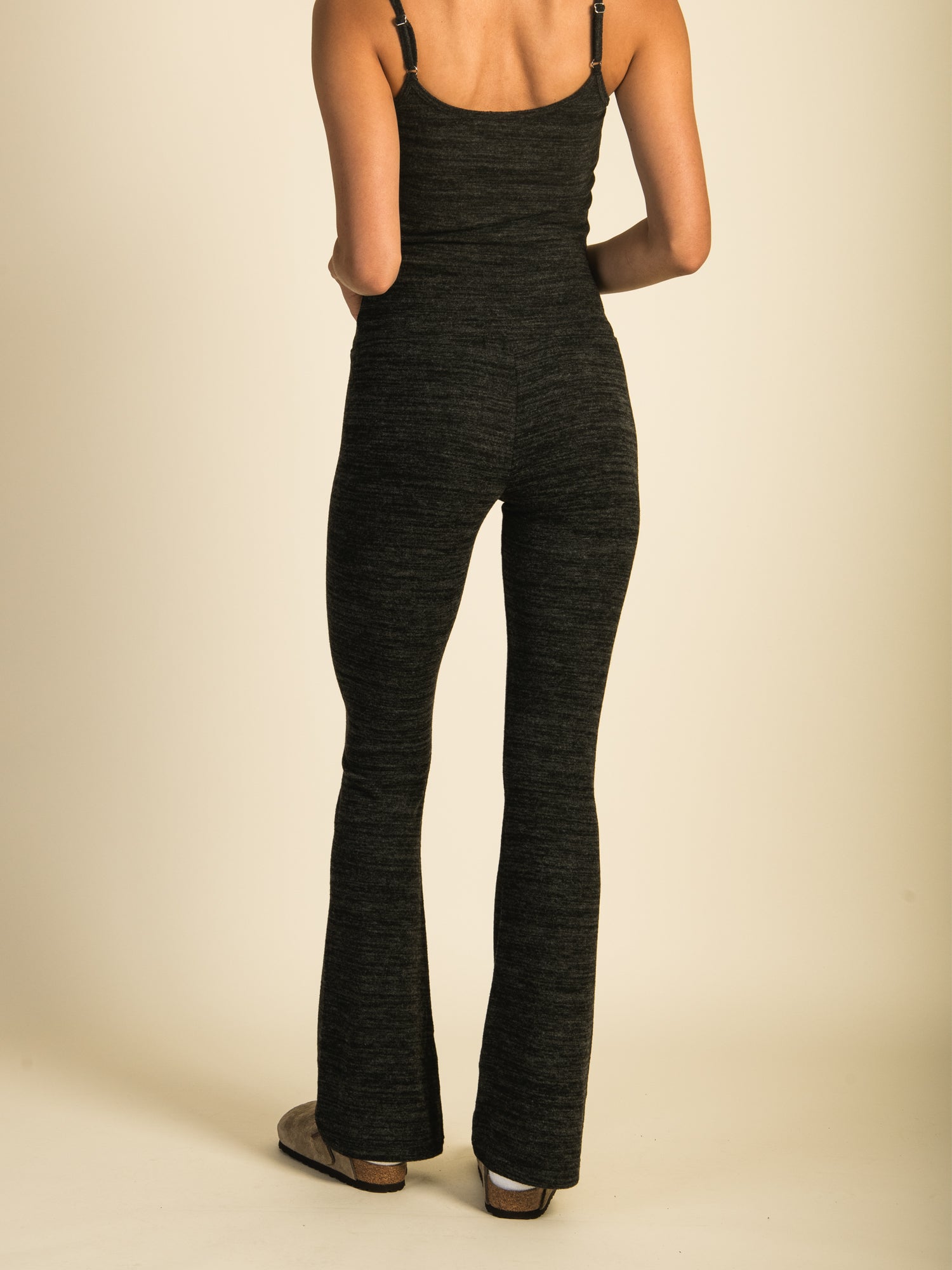 HARLOW MARIE LOUNGE FLARE PANT - HEATHER CHARCOAL CLEARANCE