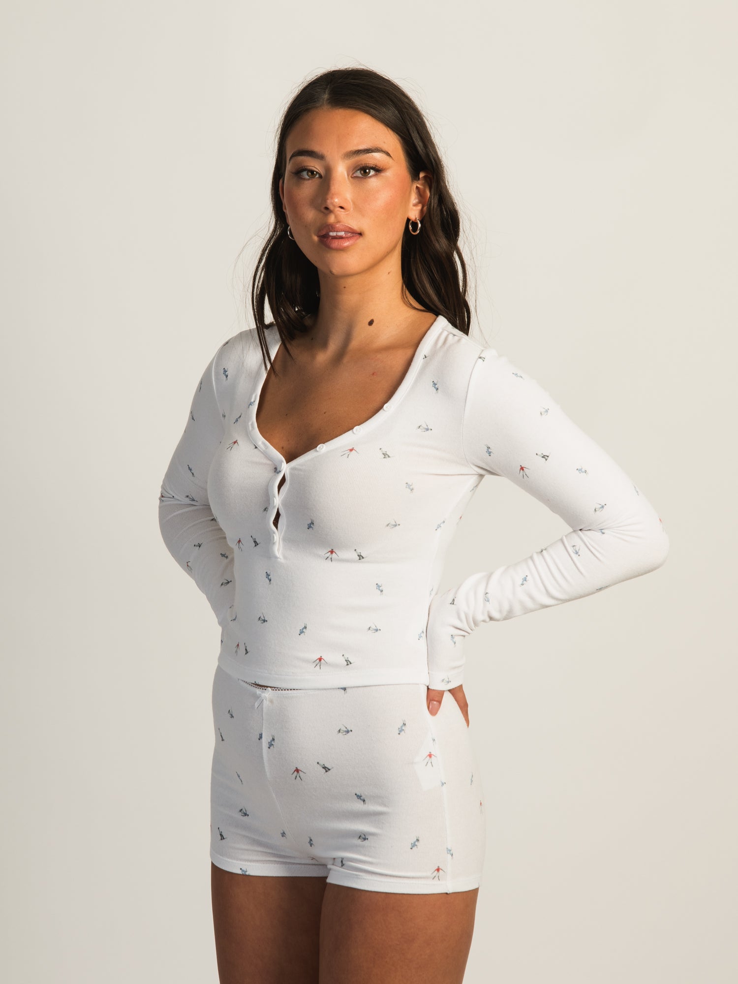 HARLOW HOLLY HENLEY DITSY LONG SLEEVE - WHITE CLEARANCE