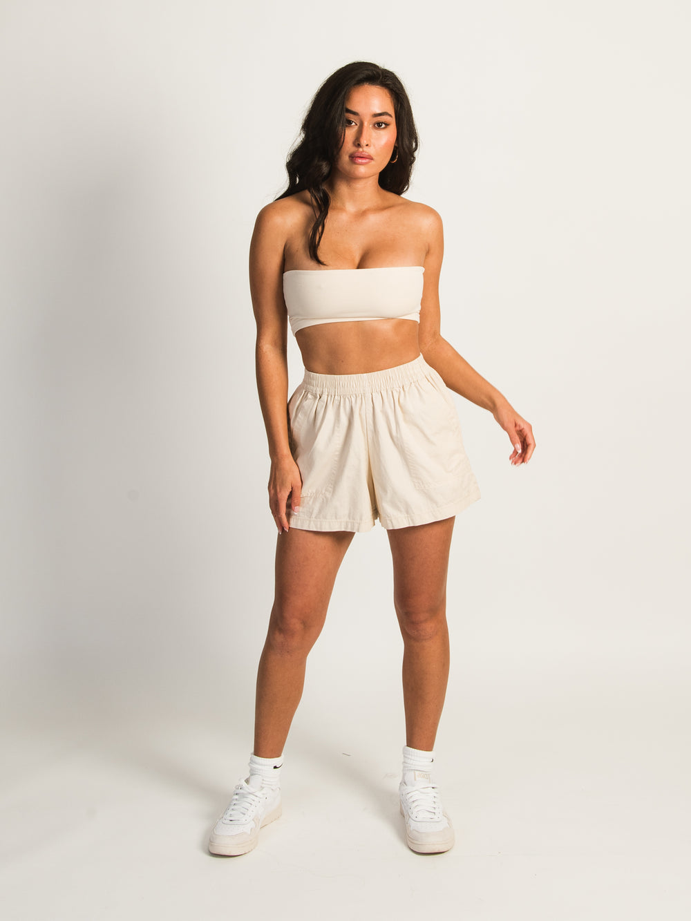 HARLOW EMILY SHORT - WHITE CAP