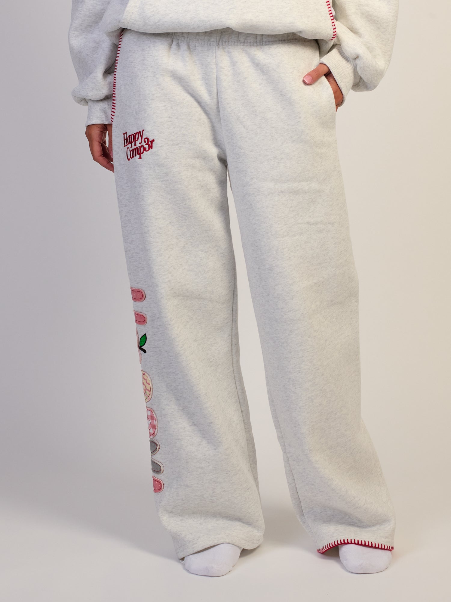 HAPPY CAMP3R APPLE OF MY EYE SWEATPANT