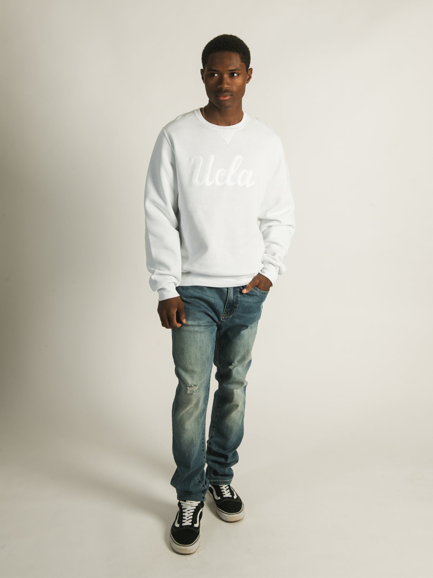 White ucla sales sweatshirt