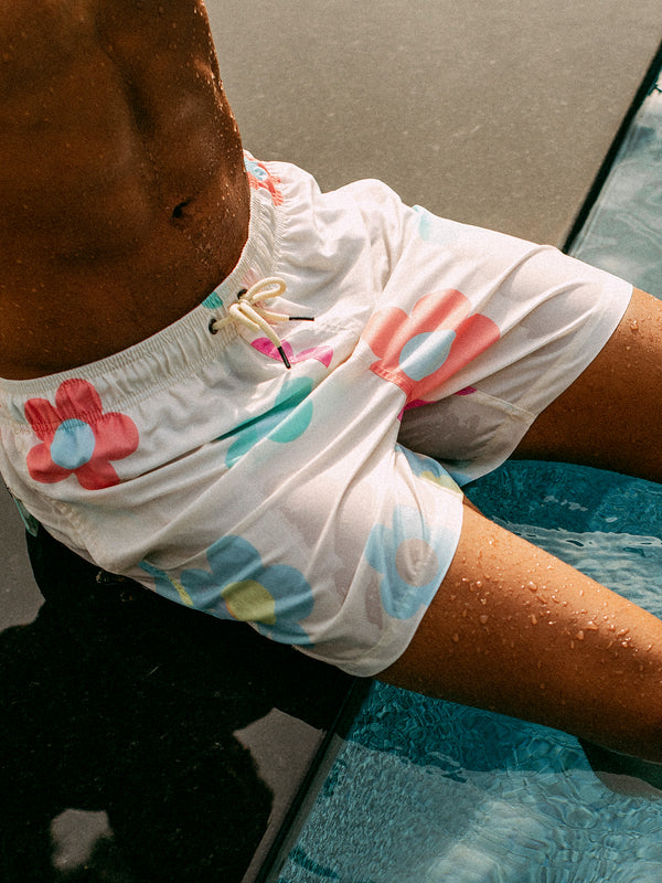 ISLAND HAZE DAISY 5IN VOLLEY SHORT - CREAM