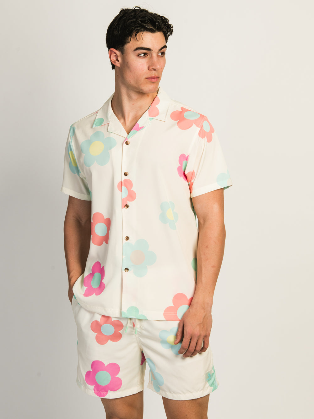 ISLAND HAZE DAISY 5IN VOLLEY SHORT - CREAM