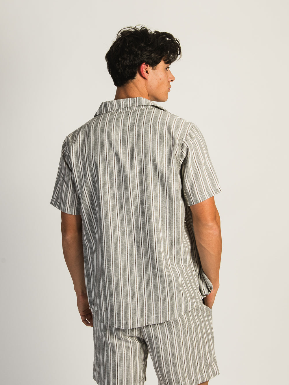 ISLAND HAZE STRIPE SHORT SLEEVE WOVEN