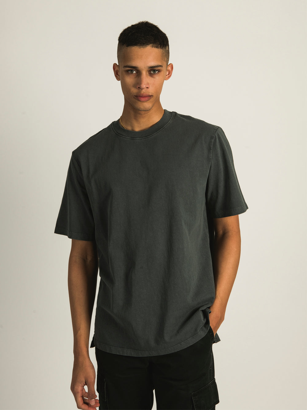 KOLBY OVERSIZED PREMIUM TEE  - CLEARANCE