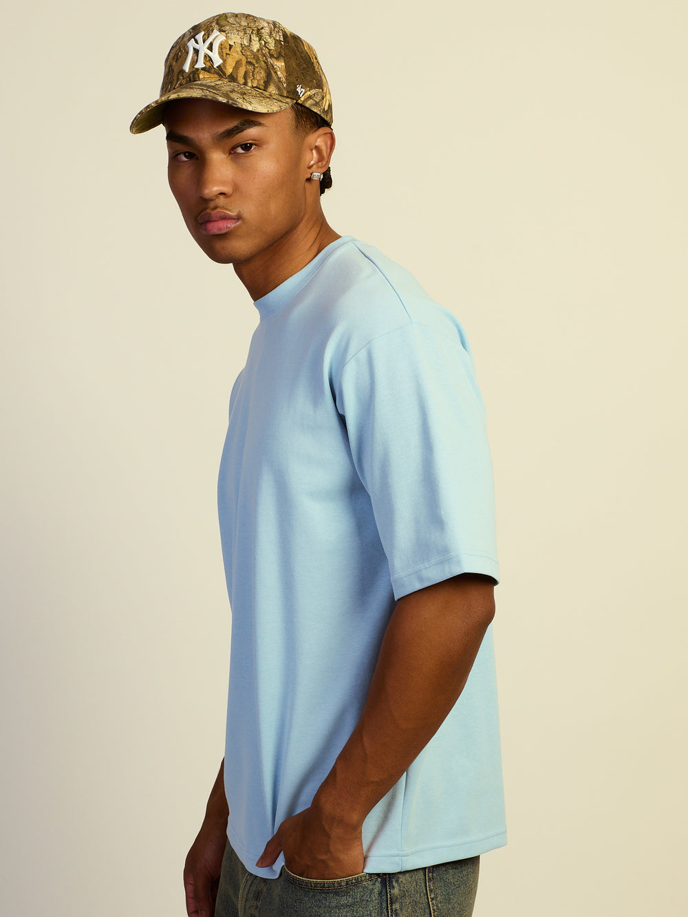 KOLBY BOXY FIT TEE - BABY BLUE