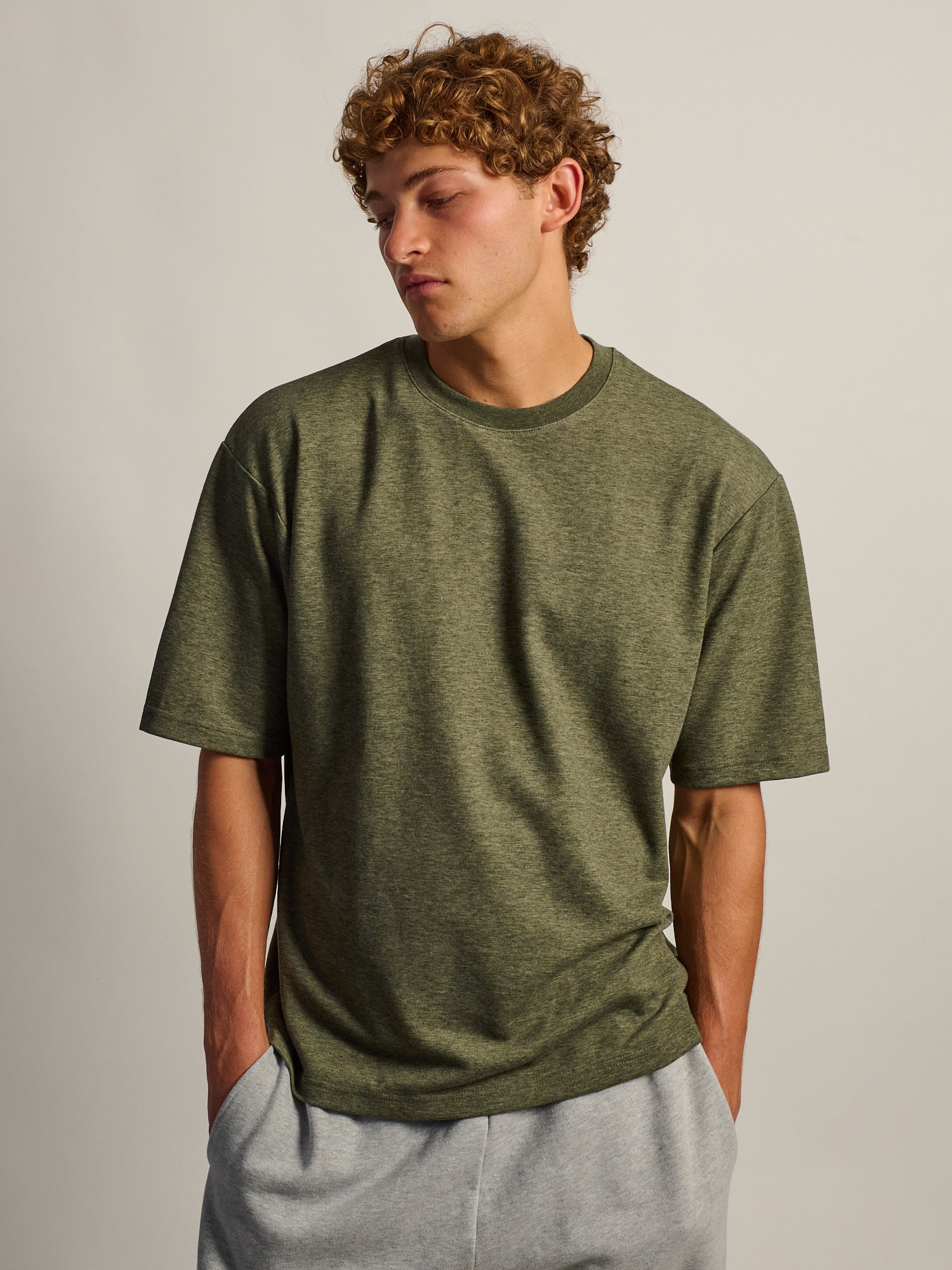 KOLBY BOXY FIT TEE - HEATHER OLIVE