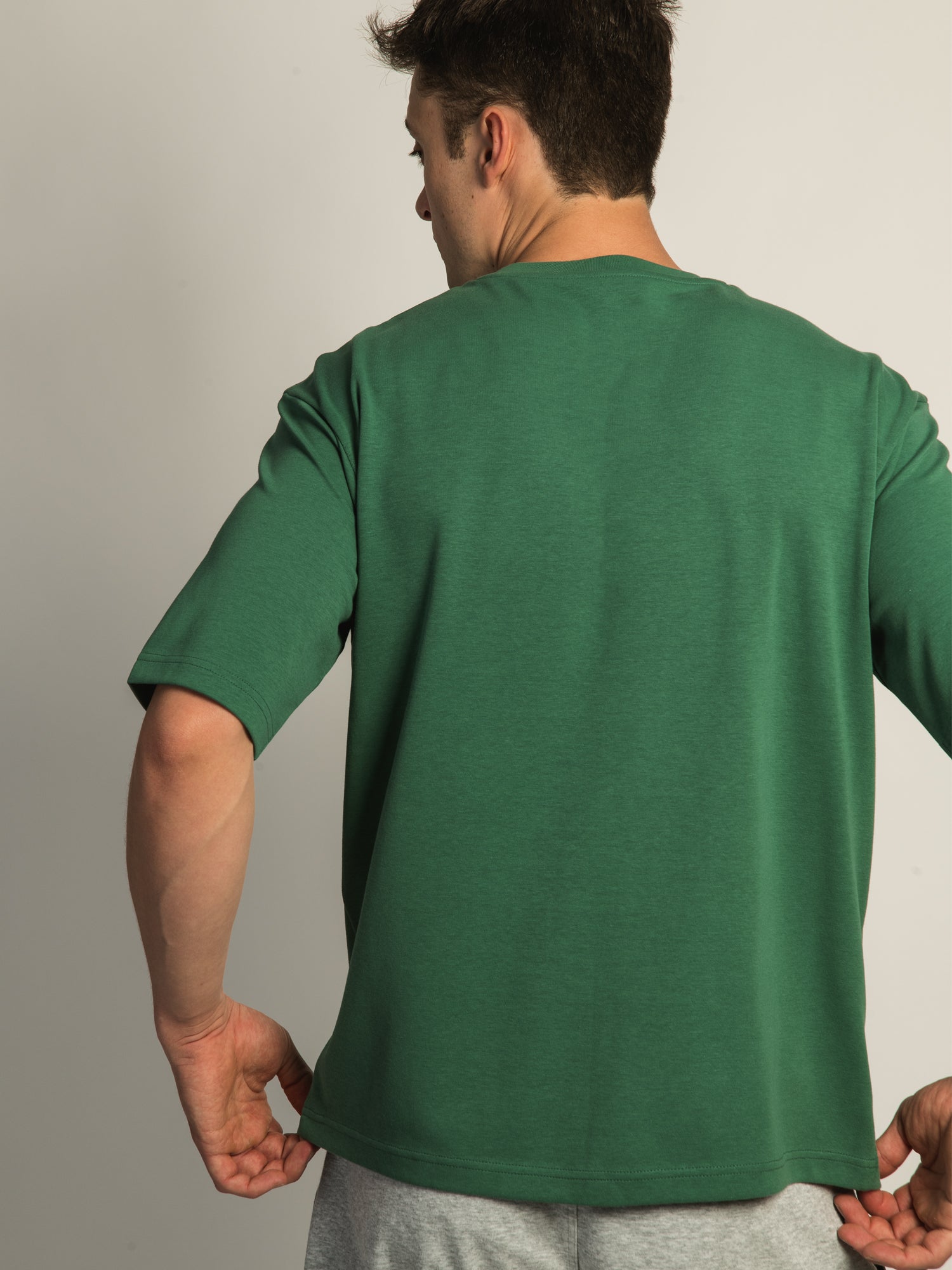 KOLBY KEEP COOL BOXY FIT TEE