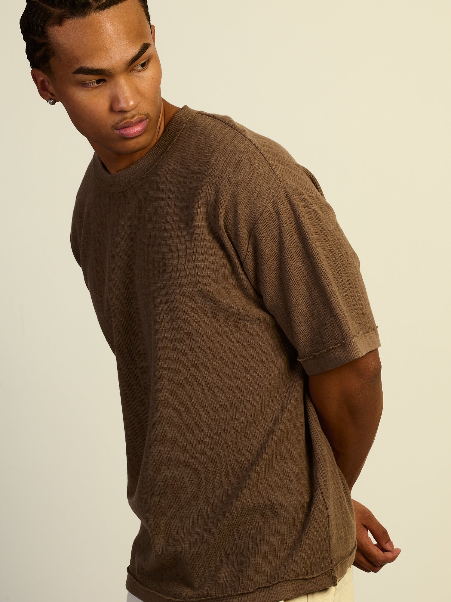 KOLBY LOOSE FIT TEXT TEE - IRON