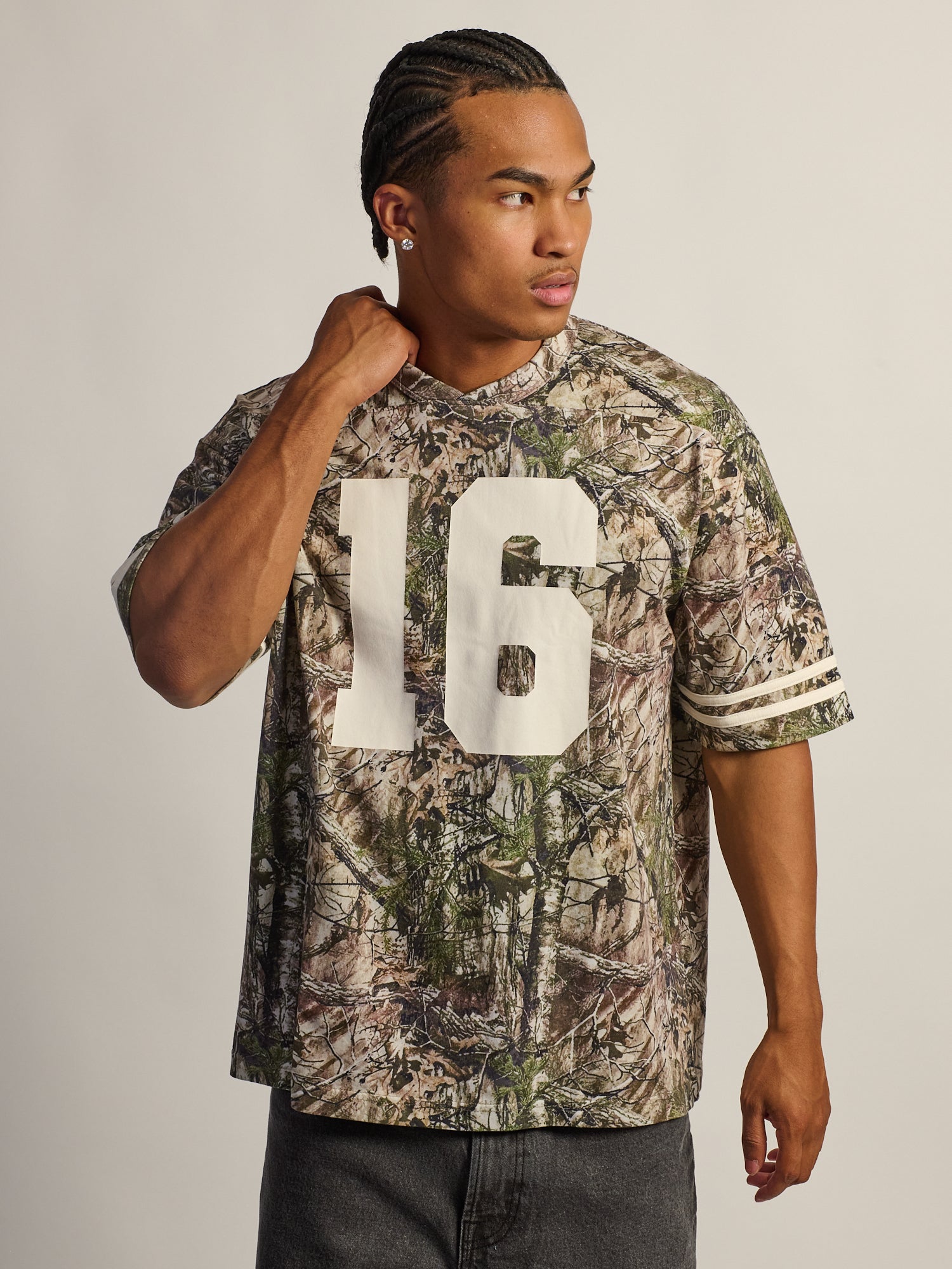 KOLBY LOOSE FIT FOOTBALL T-SHIRT - CAMOUFLAGE