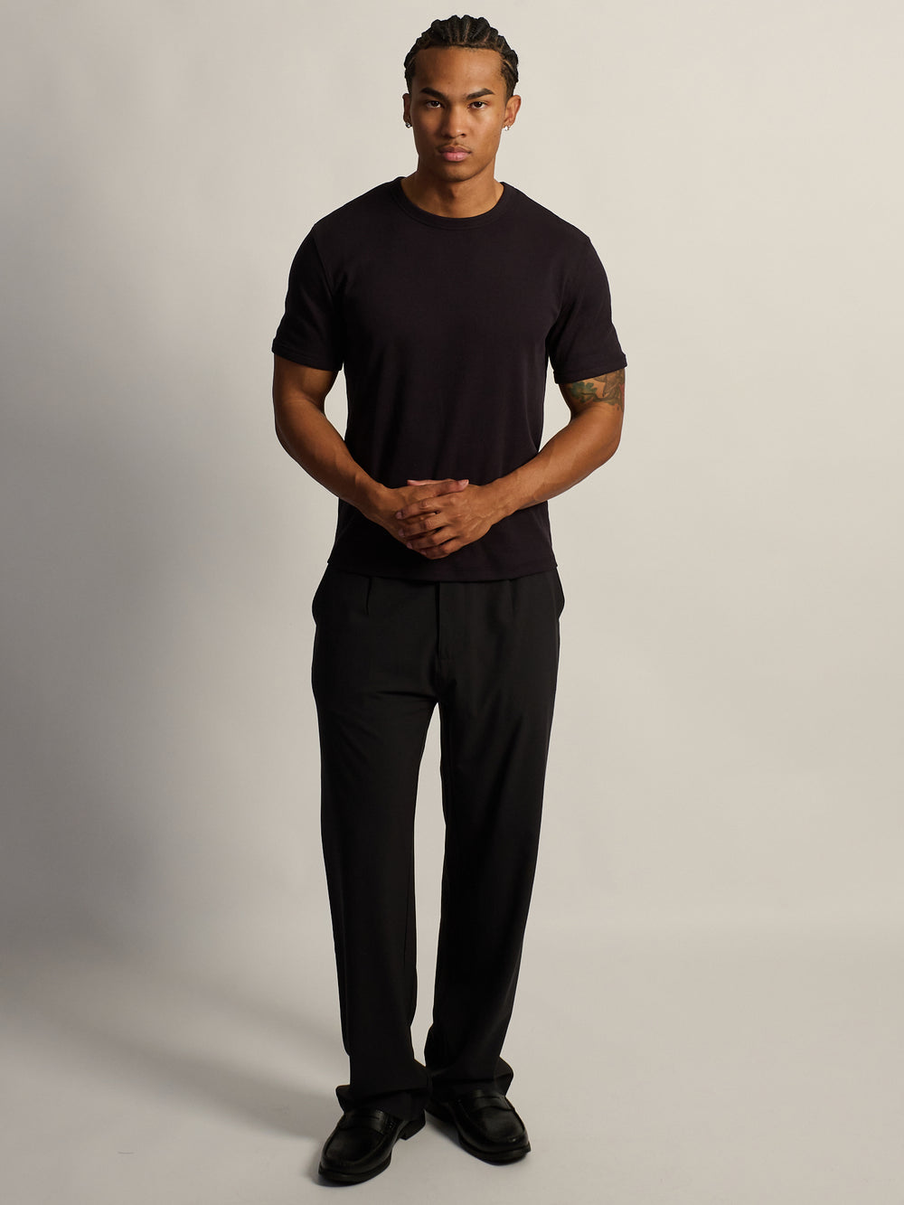 KOLBY SLIM FIT RIBBED T-SHIRT - BLACK