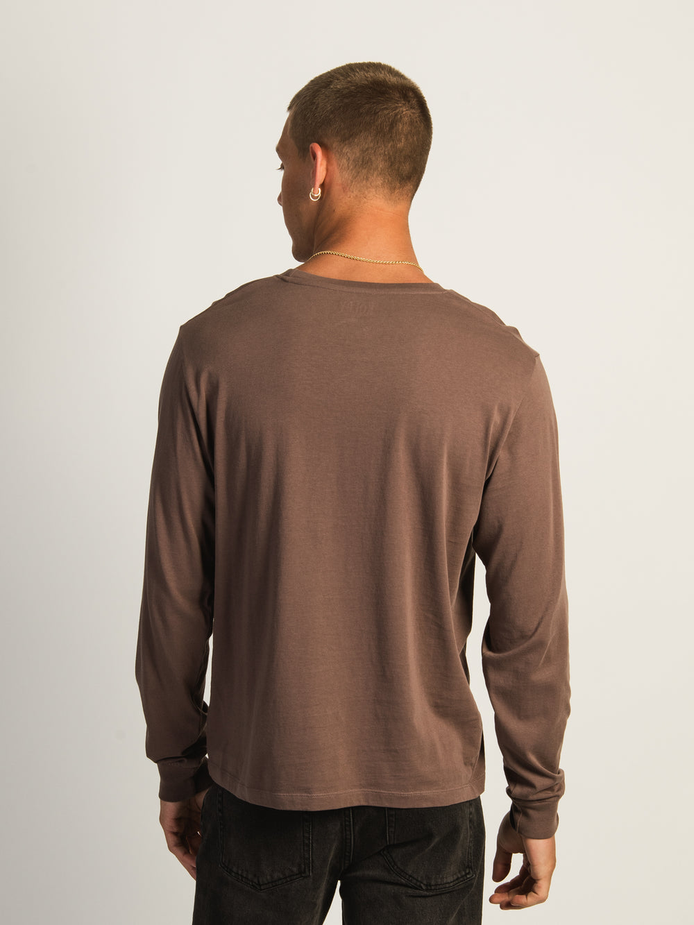 KOLBY GRAPHIC LONG SLEEVE TEE - EAGLE MOUNTAIN