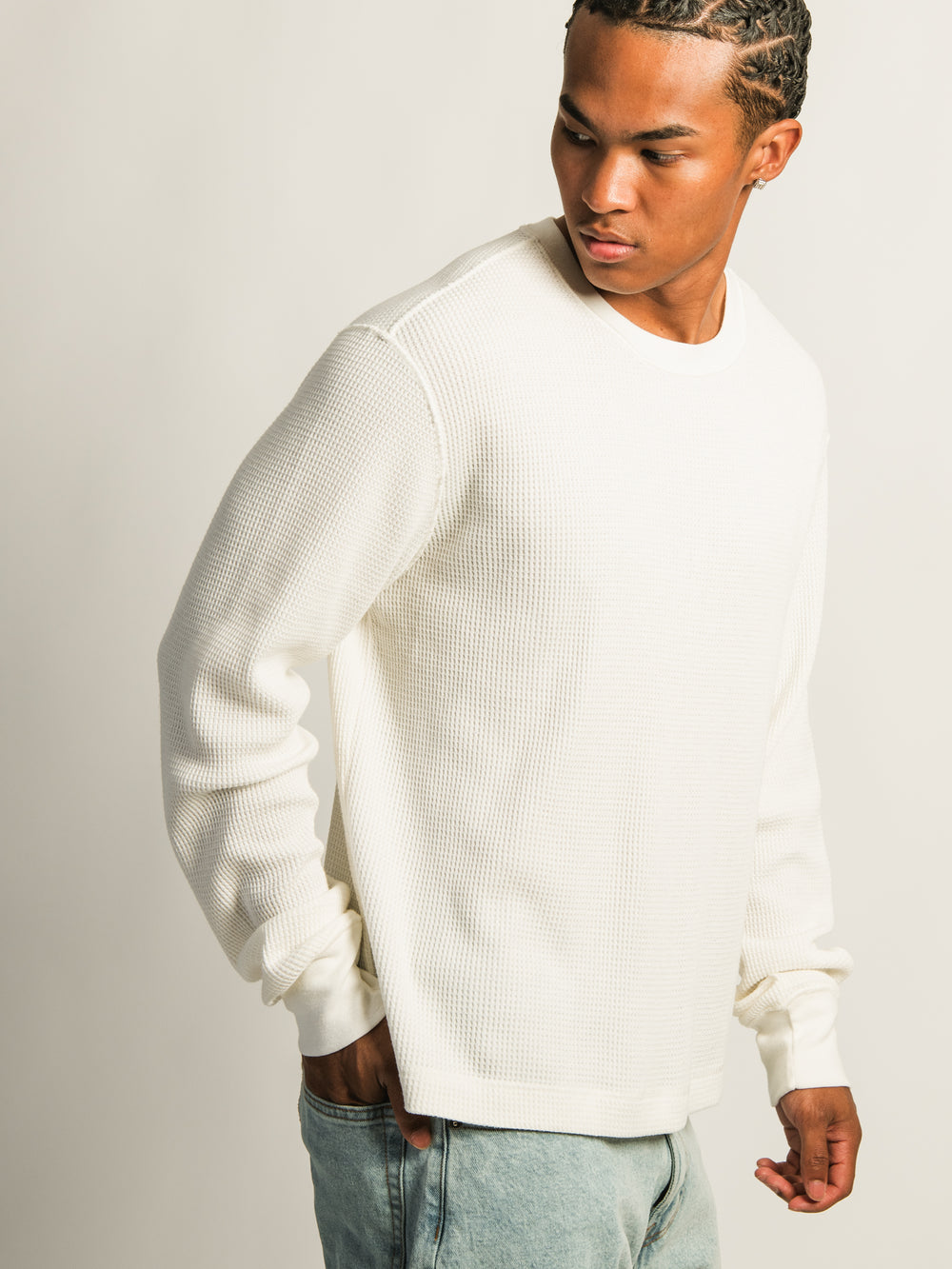 KOLBY SHORT CUT LONG SLEEVE WAFFLE SHIRT - OFF WHITE