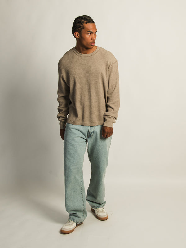 KOLBY SHORT CUT LONG SLEEVE WAFFLE SHIRT - BROWN