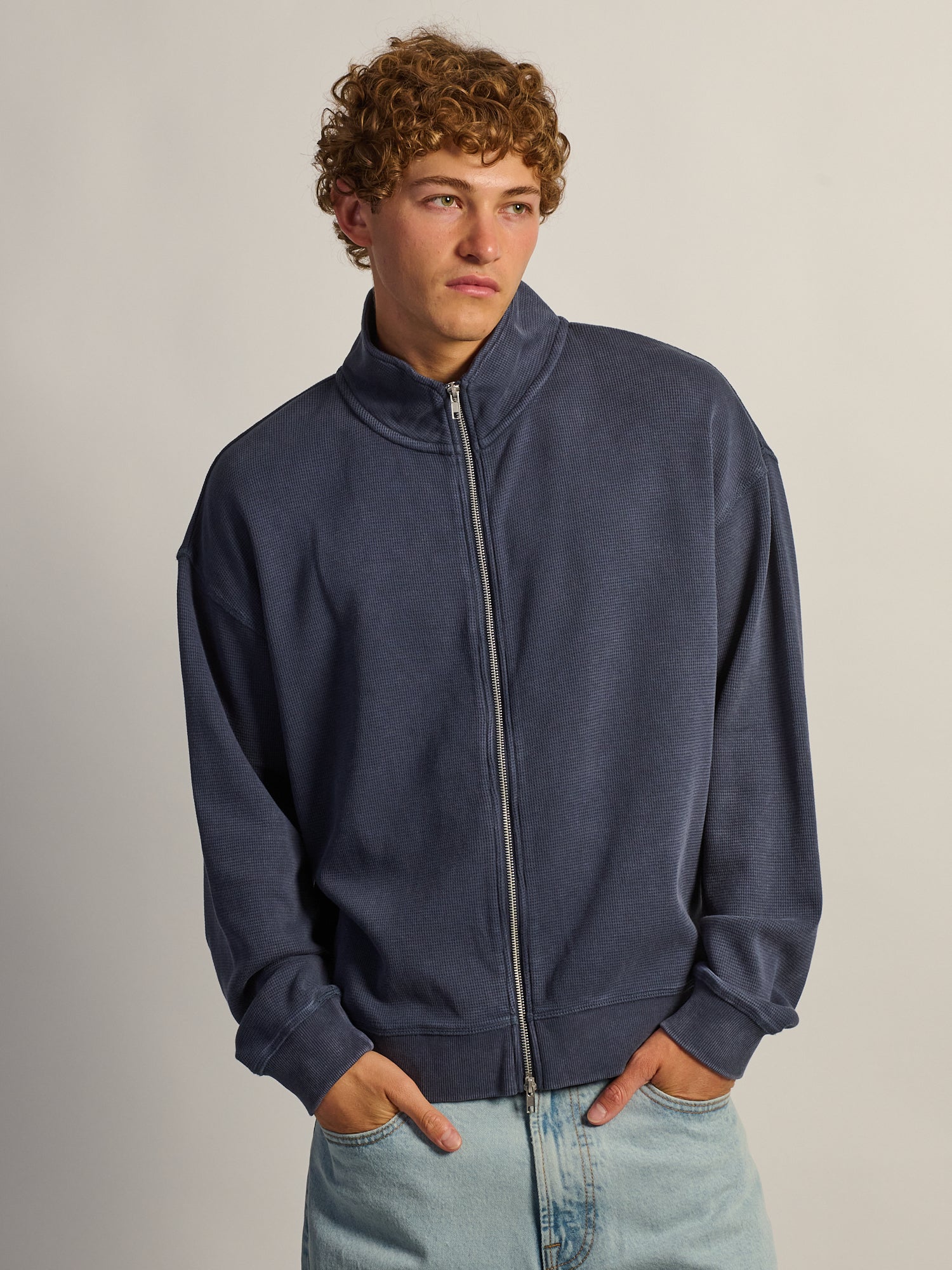 HEAVYWEIGHT TRACK JACKET - CHARCOAL NAVY