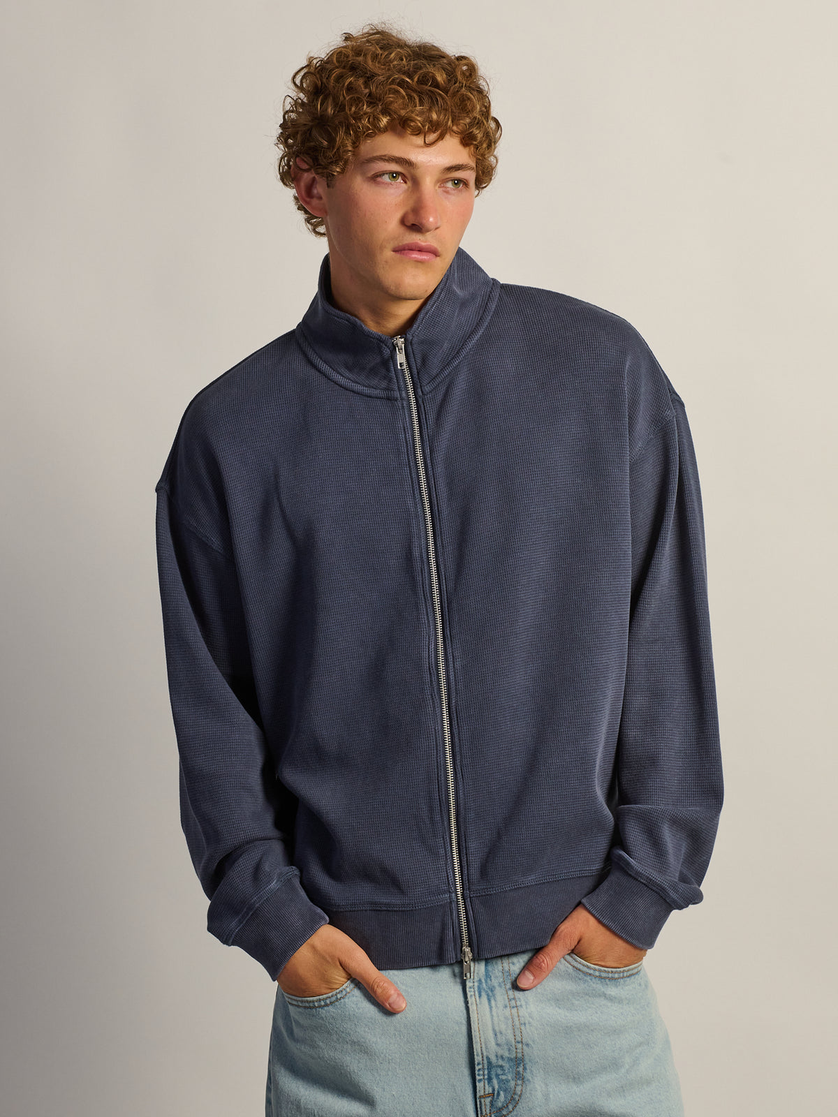 HEAVYWEIGHT TRACK JACKET - CHARCOAL NAVY