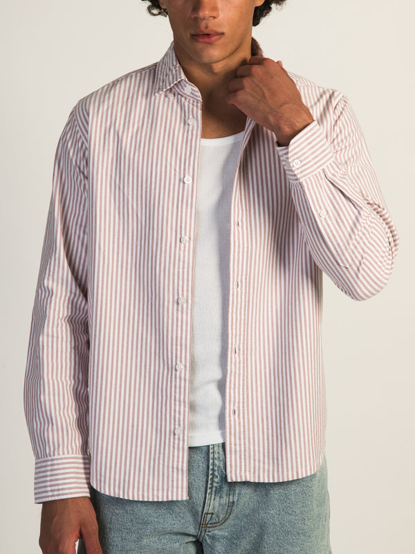 KOLBY STRIPED OXFORD SHIRT - CORAL