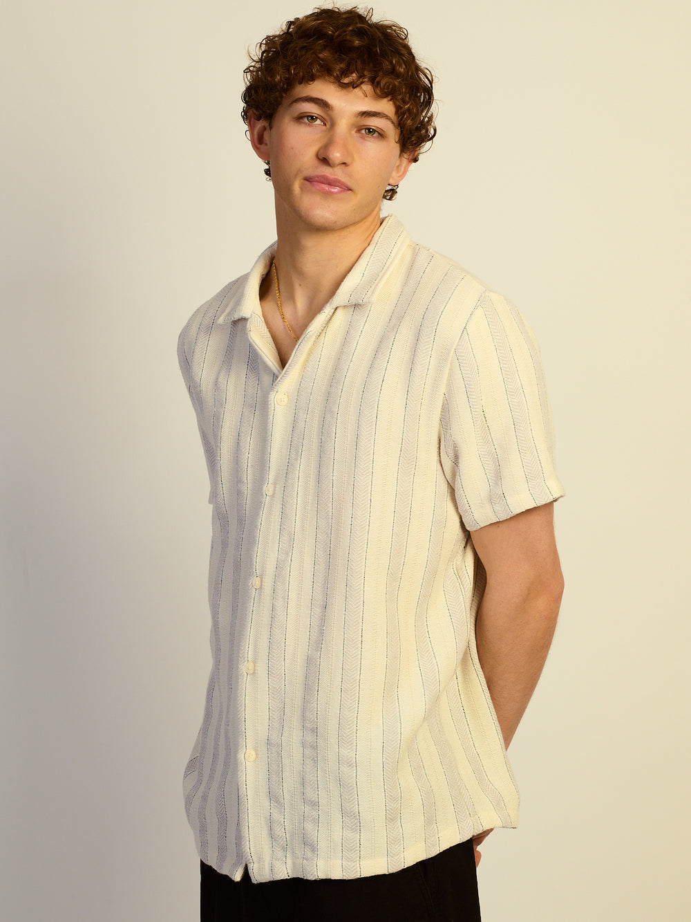 KOLBY RELAXED FIT TEXTURED SHIRT - OFF WHITE