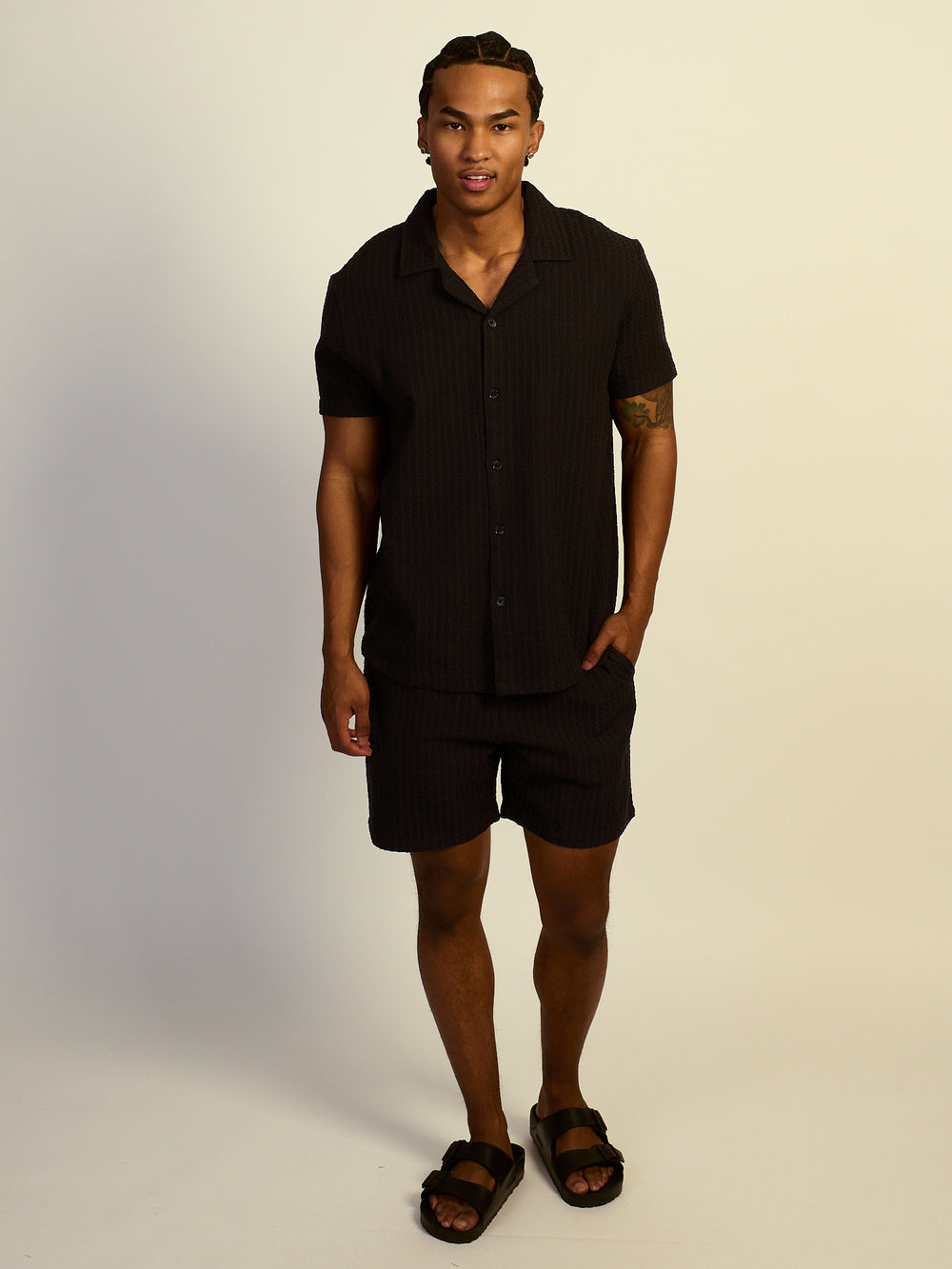 KOLBY RELAXED FIT WOVEN SHIRT - BLACK