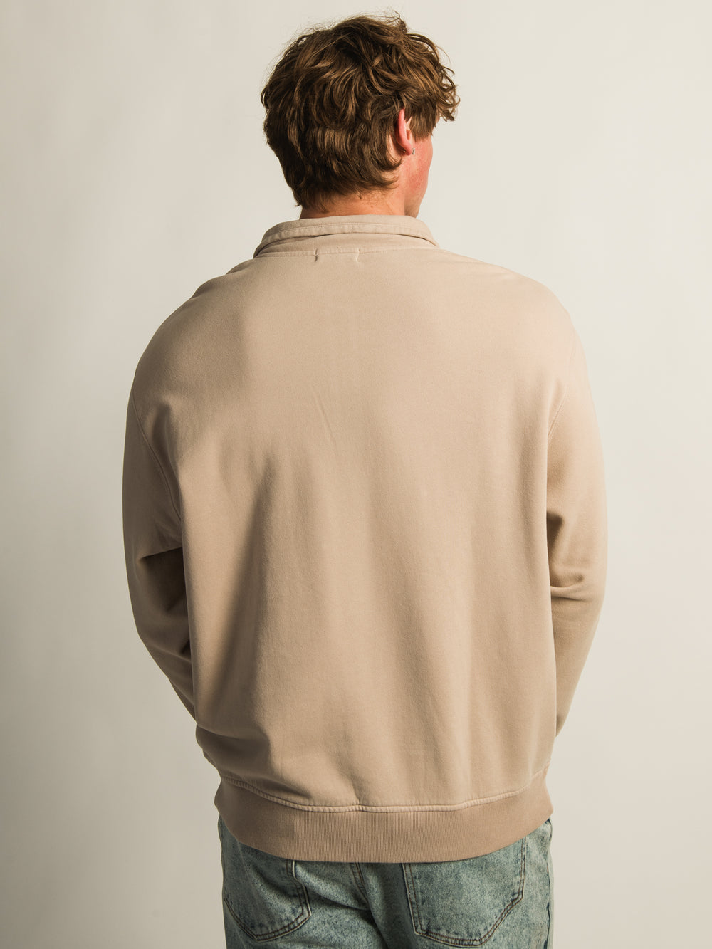 KOLBY RELAXED FIT QUARTER ZIP - PEBBLE
