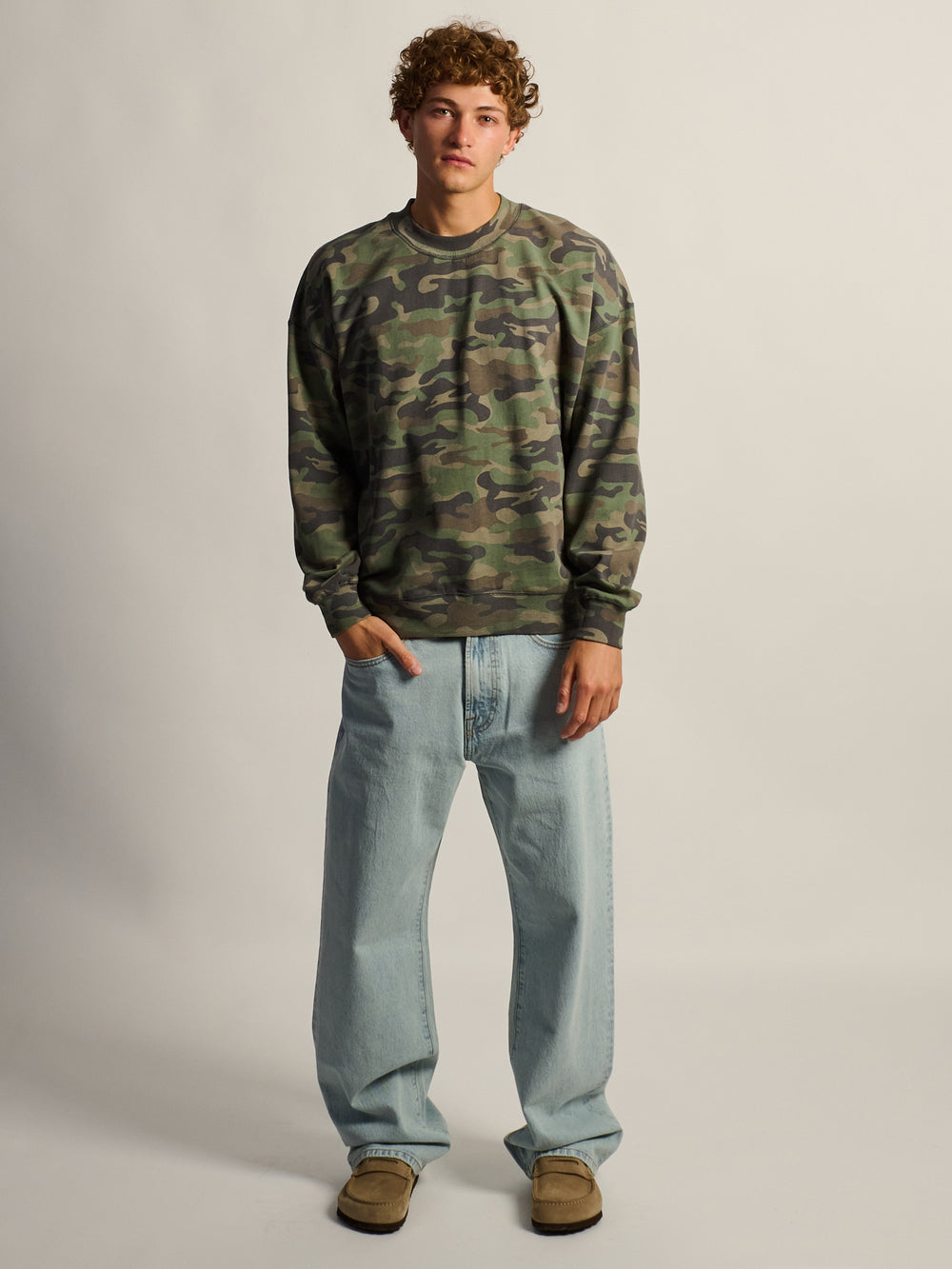 KOLBY RAGLAN CREW - CAMOUFLAGE