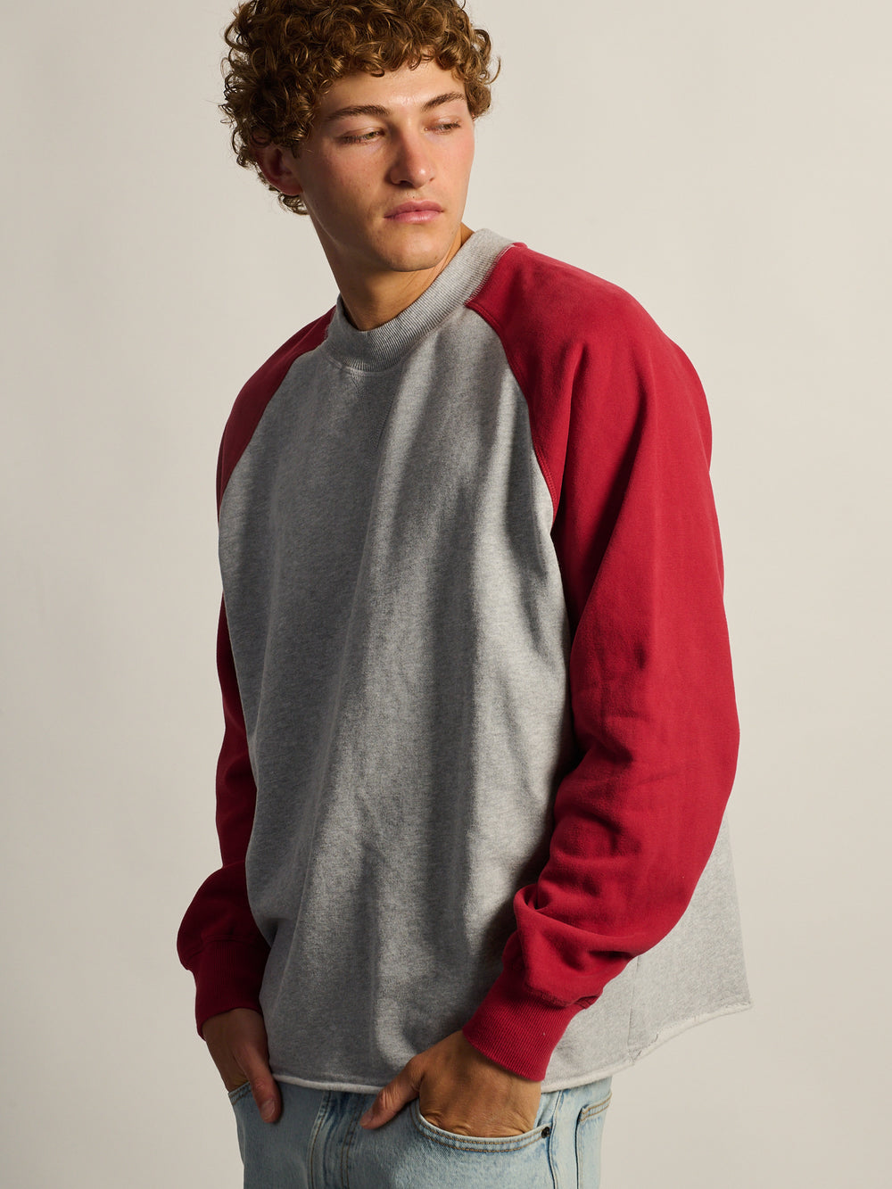 KOLBY RAGLAN CREW SWEAT À CAPUCHE - ROUGE