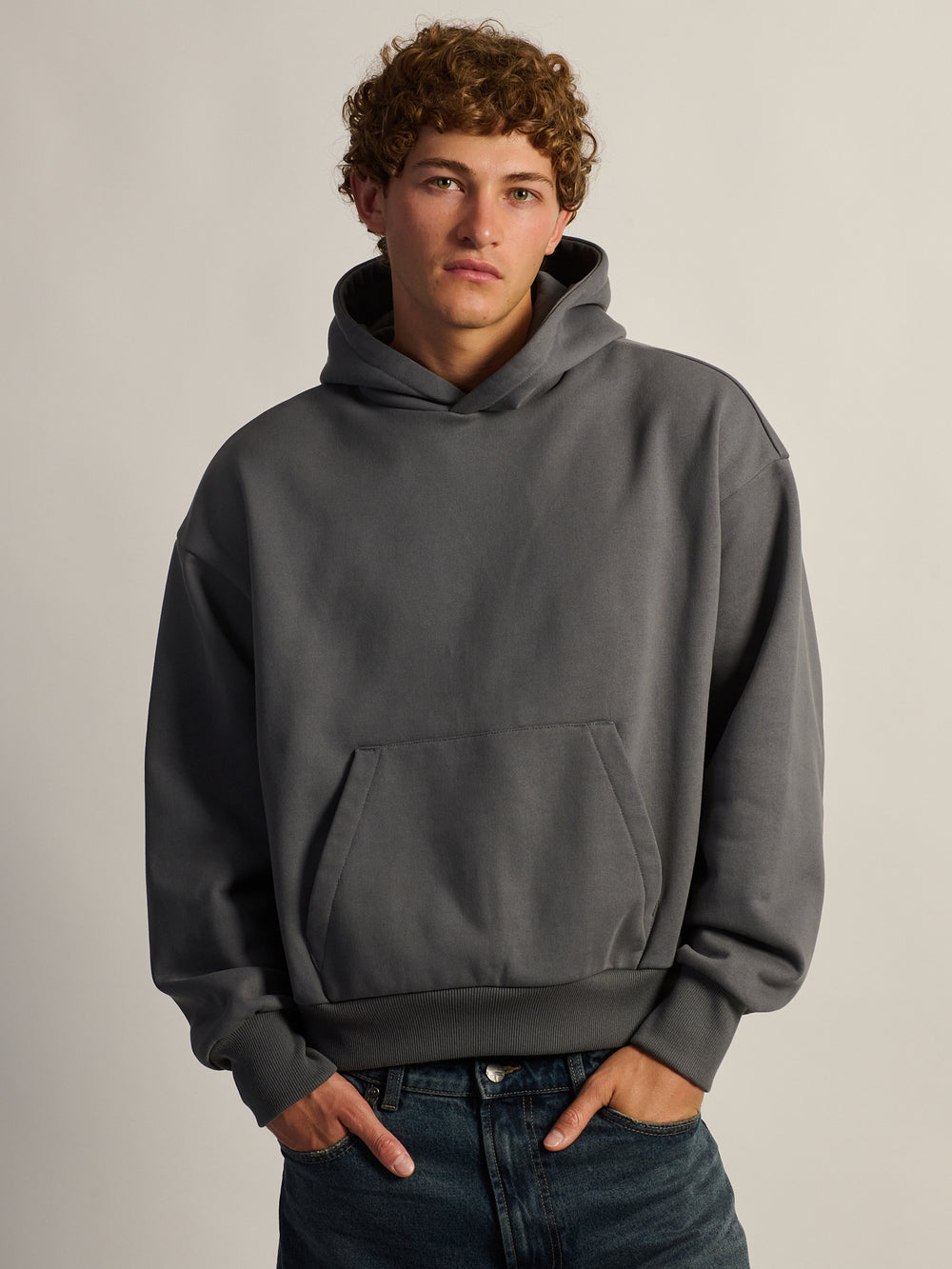 KOLBY SHORT CUT HEAVYWEIGHT SWEAT À CAPUCHE - CHARBON
