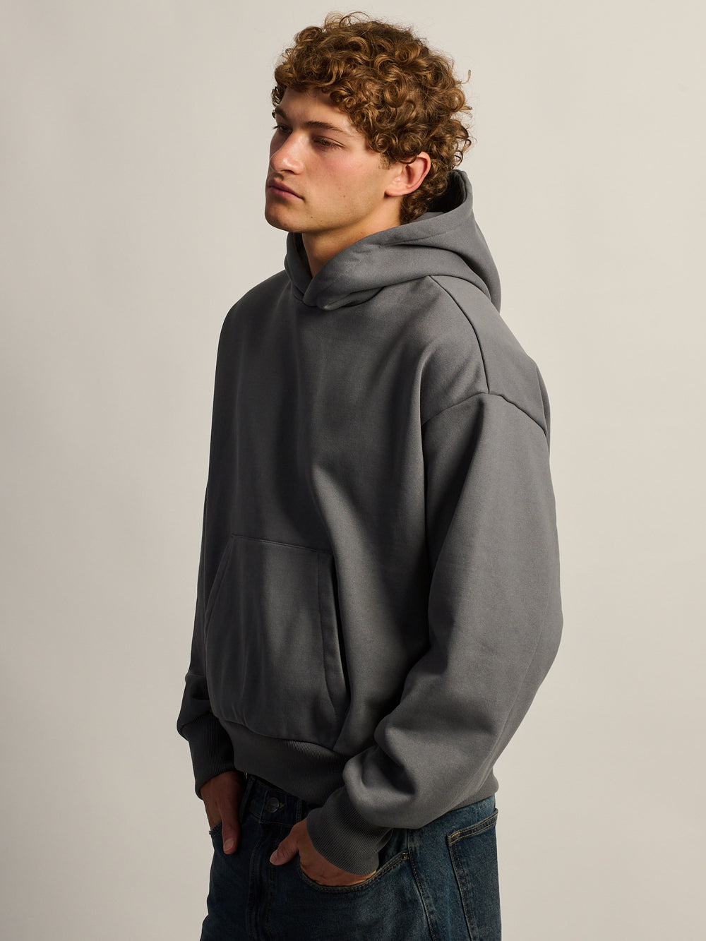 KOLBY SHORT CUT HEAVYWEIGHT SWEAT À CAPUCHE - CHARBON