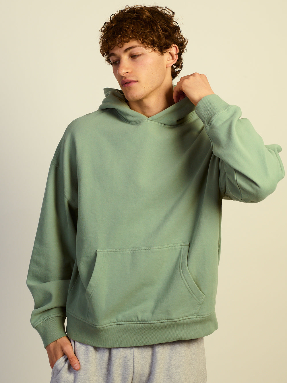 KOLBY RELAXED FIT HOODIE - DUSTY GREEN