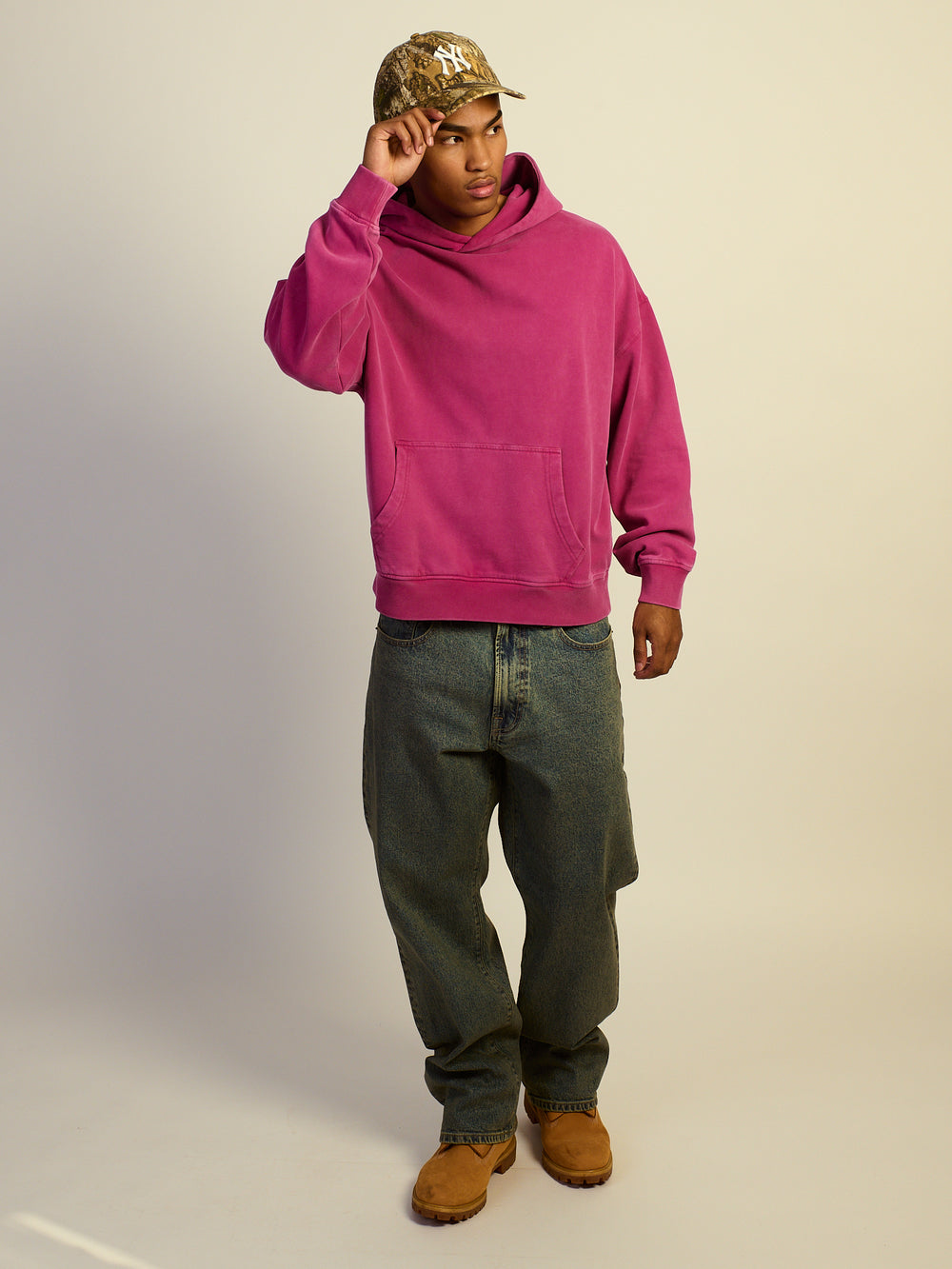 KOLBY RELAXED FIT HOODIE - MAGENTA