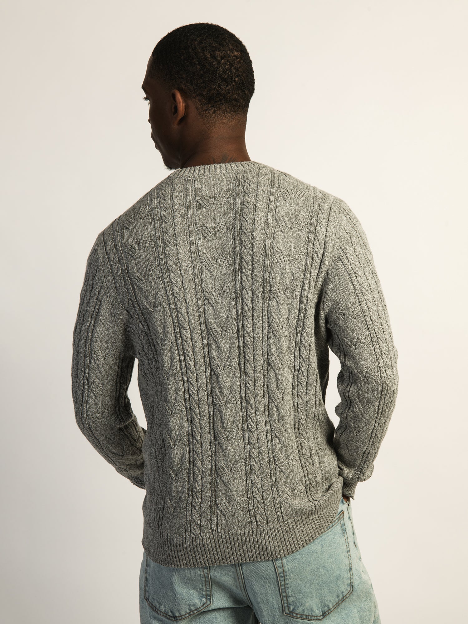 KOLBY CABLE KNIT SWEATER - HEATHER GREY