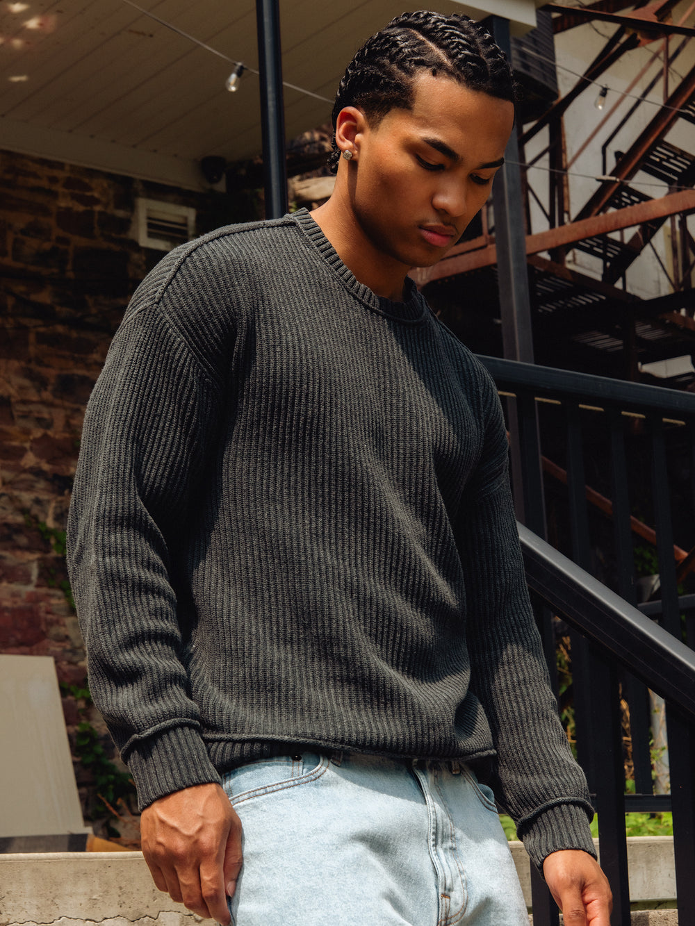 KOLBY RIB KNIT SWEATER - BLACK