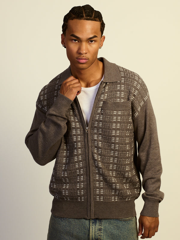 KOLBY COLLARED ZIP UP - CHARCOAL