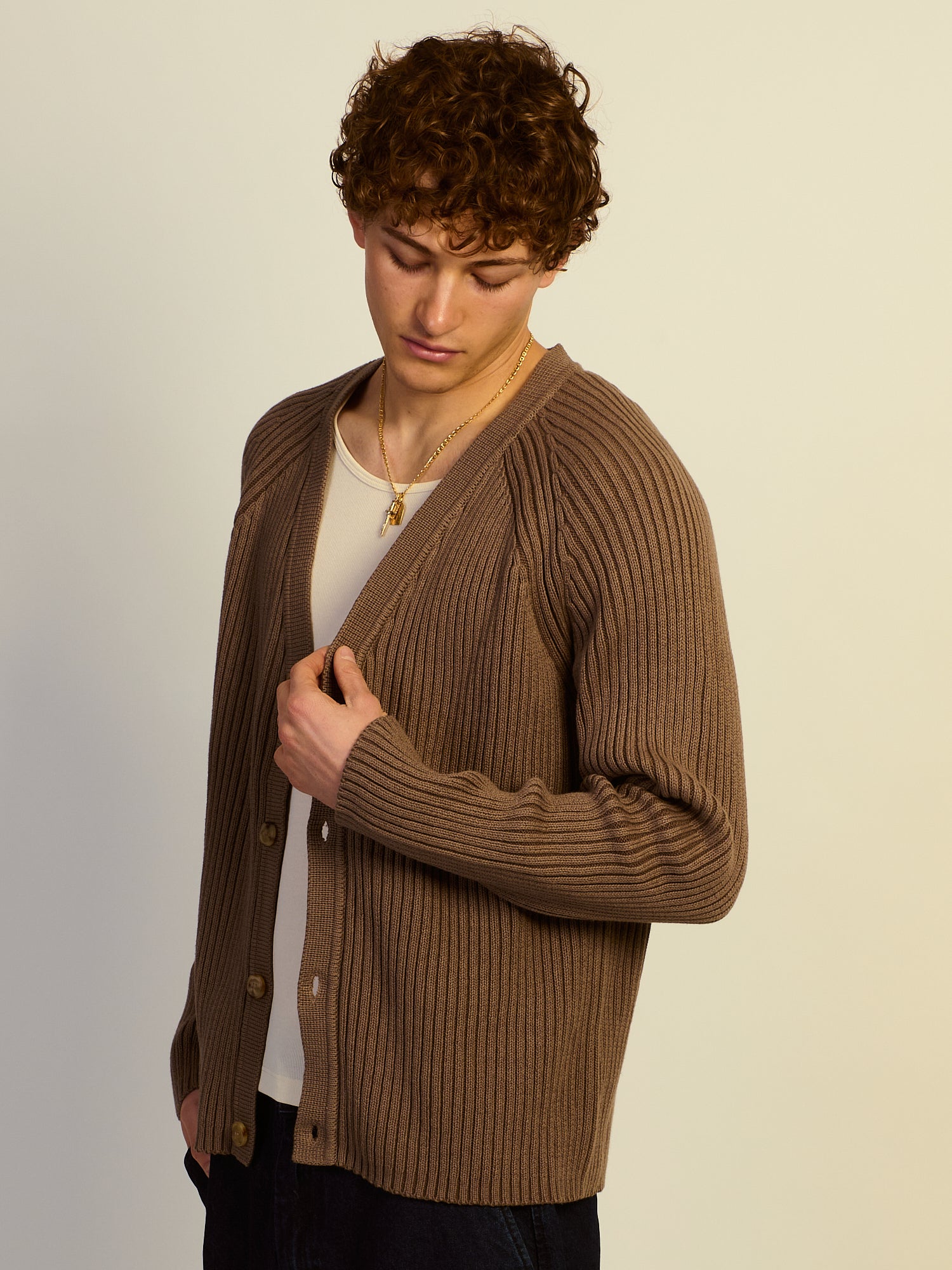 KOLBY RIBBED CARDIGAN - IRON